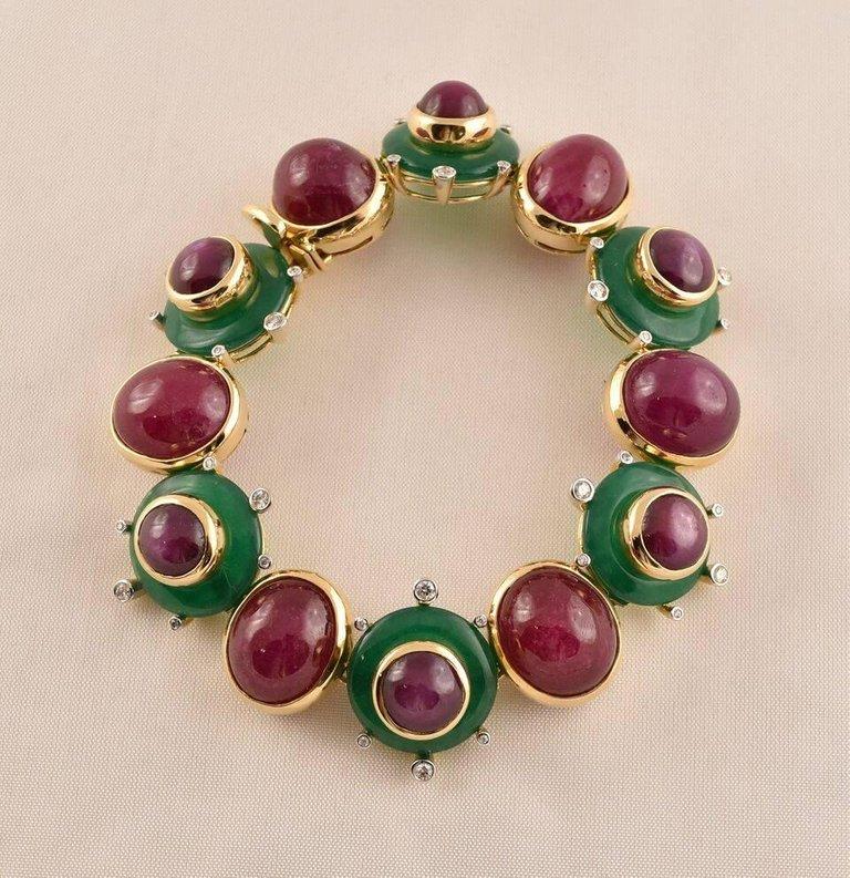 Contemporary Exquisite Tony Duquette Ruby, Star Ruby, Agate and Diamond Gold Bracelet