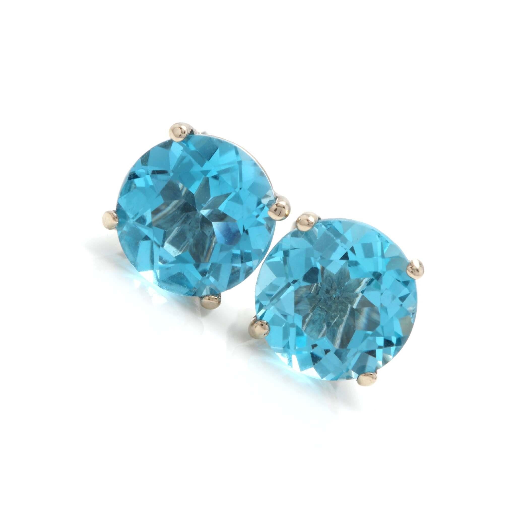 Exquisite Top Quality 4.50 Carat Natural Swiss Blue Topaz 14 Karat Solid Gold In New Condition For Sale In Los Angeles, CA