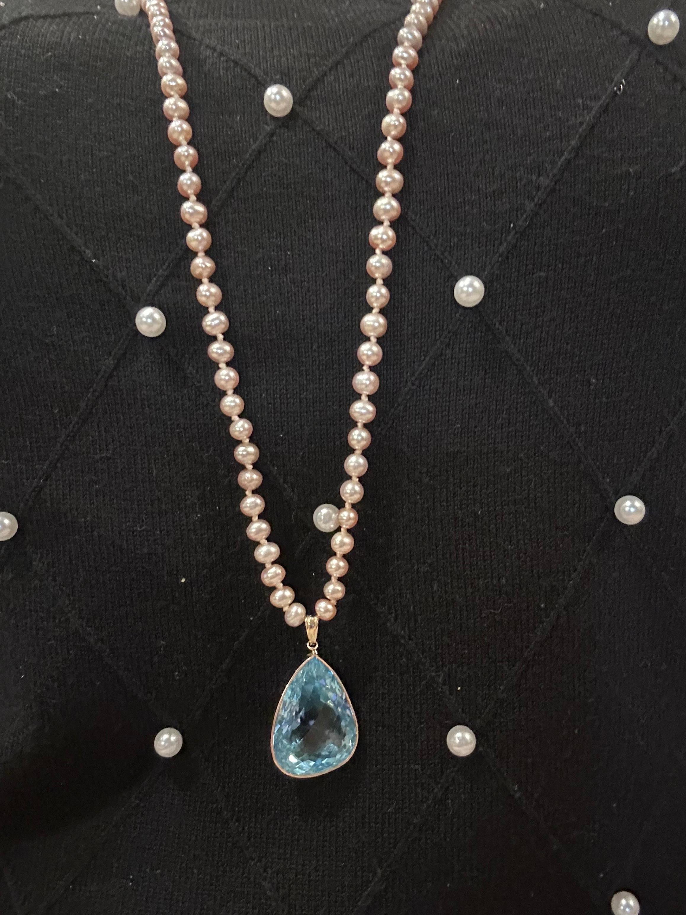 Exquisite Topaz necklace 14 Karat Gold pearl necklace 30ct HUGE pear topaz 30