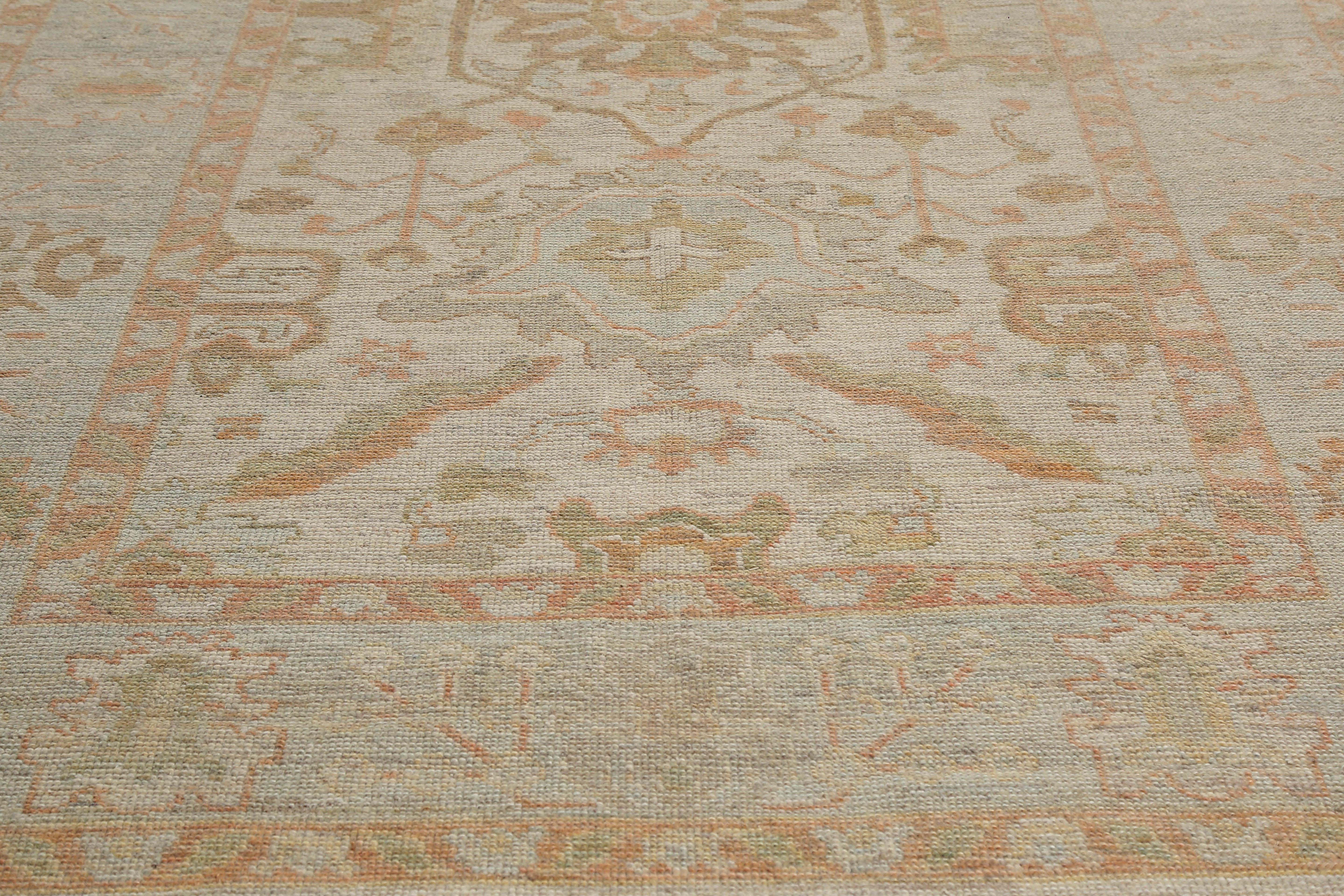 Wool Exquisite Turkish Handmade Oushak Rug For Sale