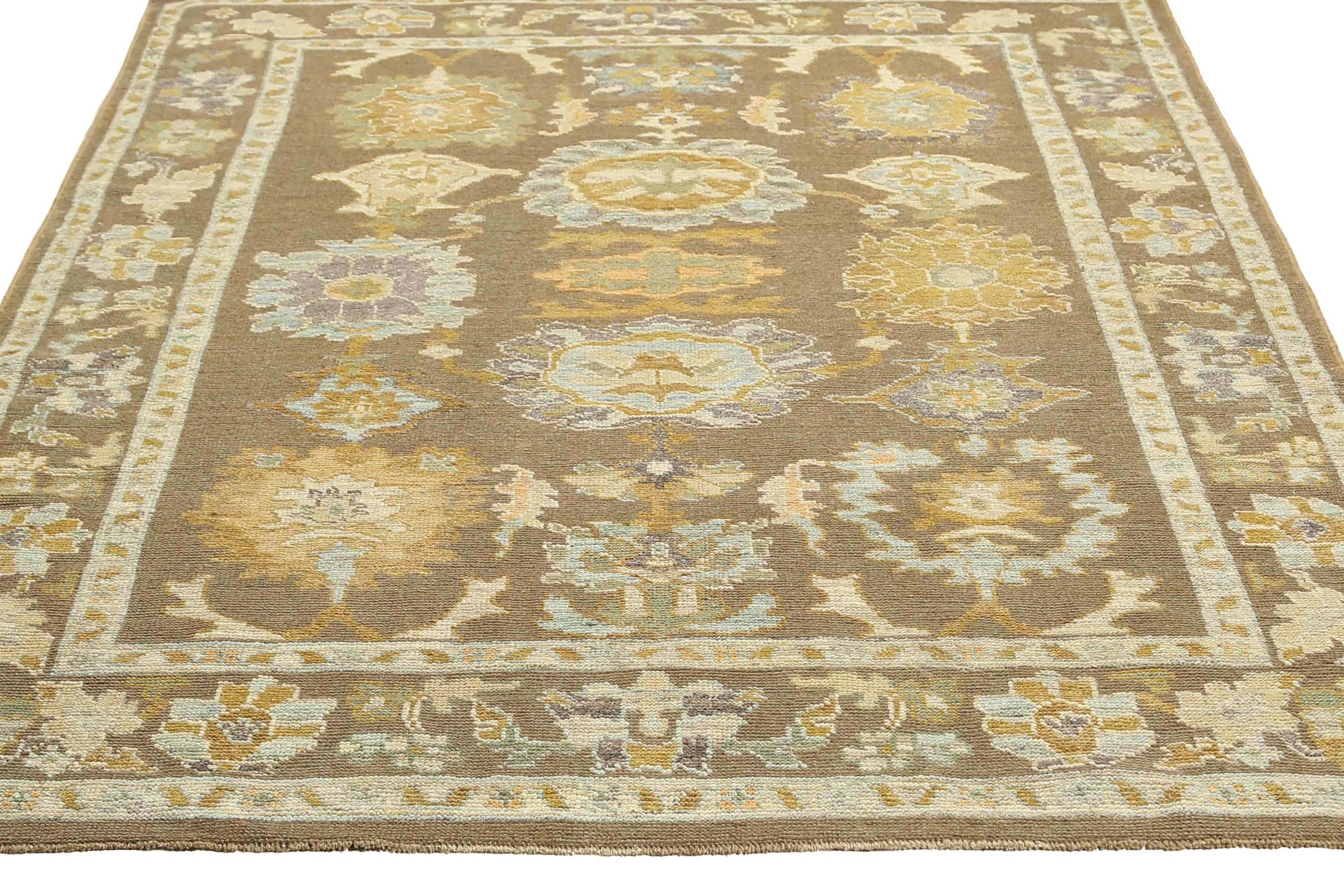 Exquisite Turkish Oushak Rug For Sale 4