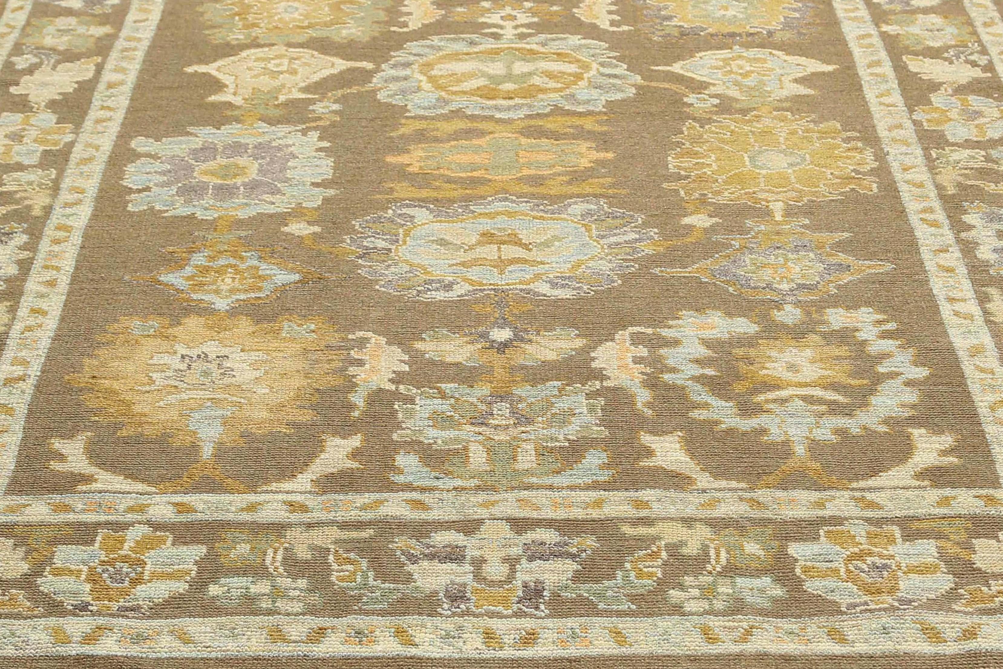 Exquisite Turkish Oushak Rug For Sale 3