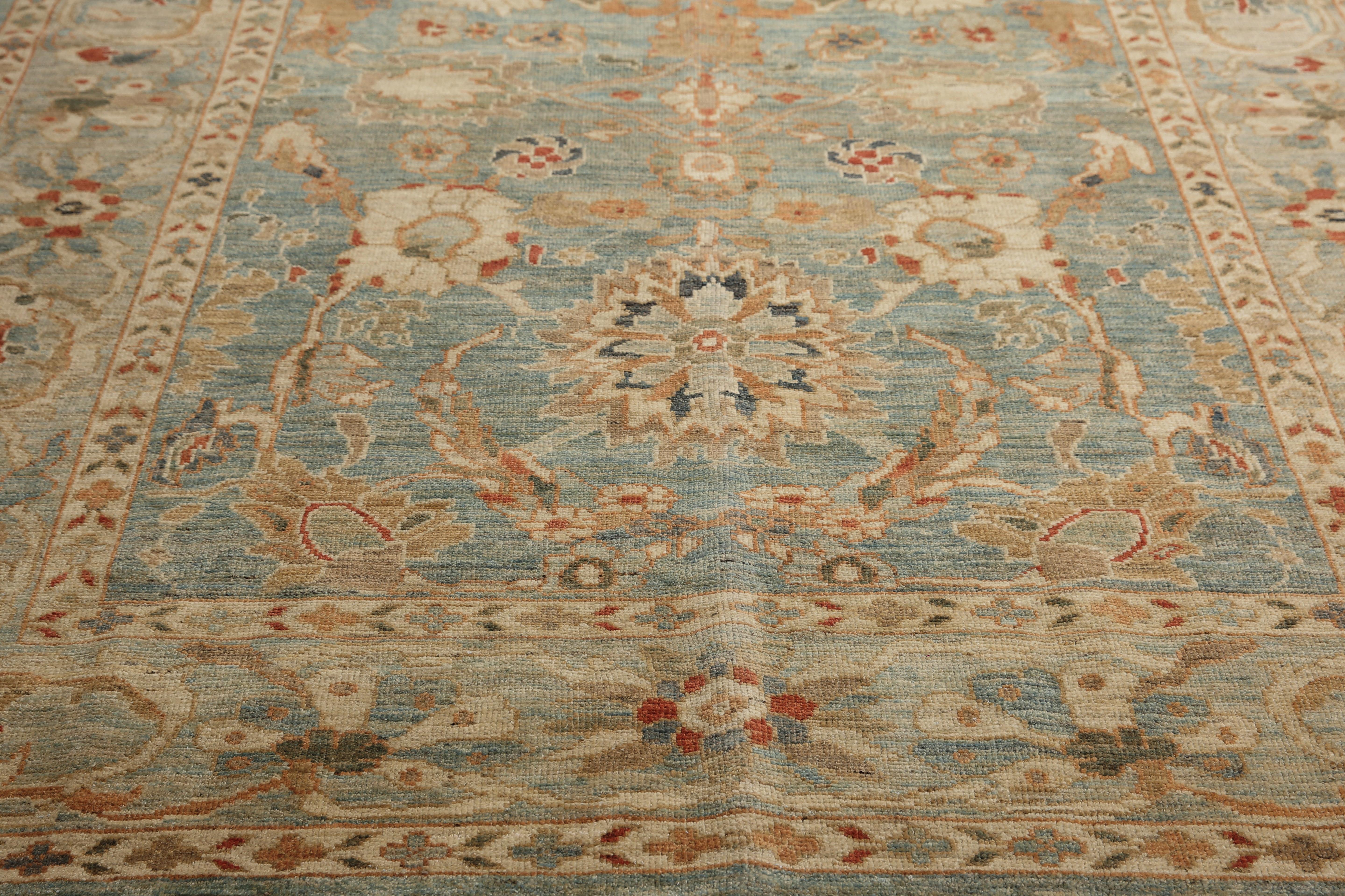 Exquisite Turkish Sultanabad Rug For Sale 1