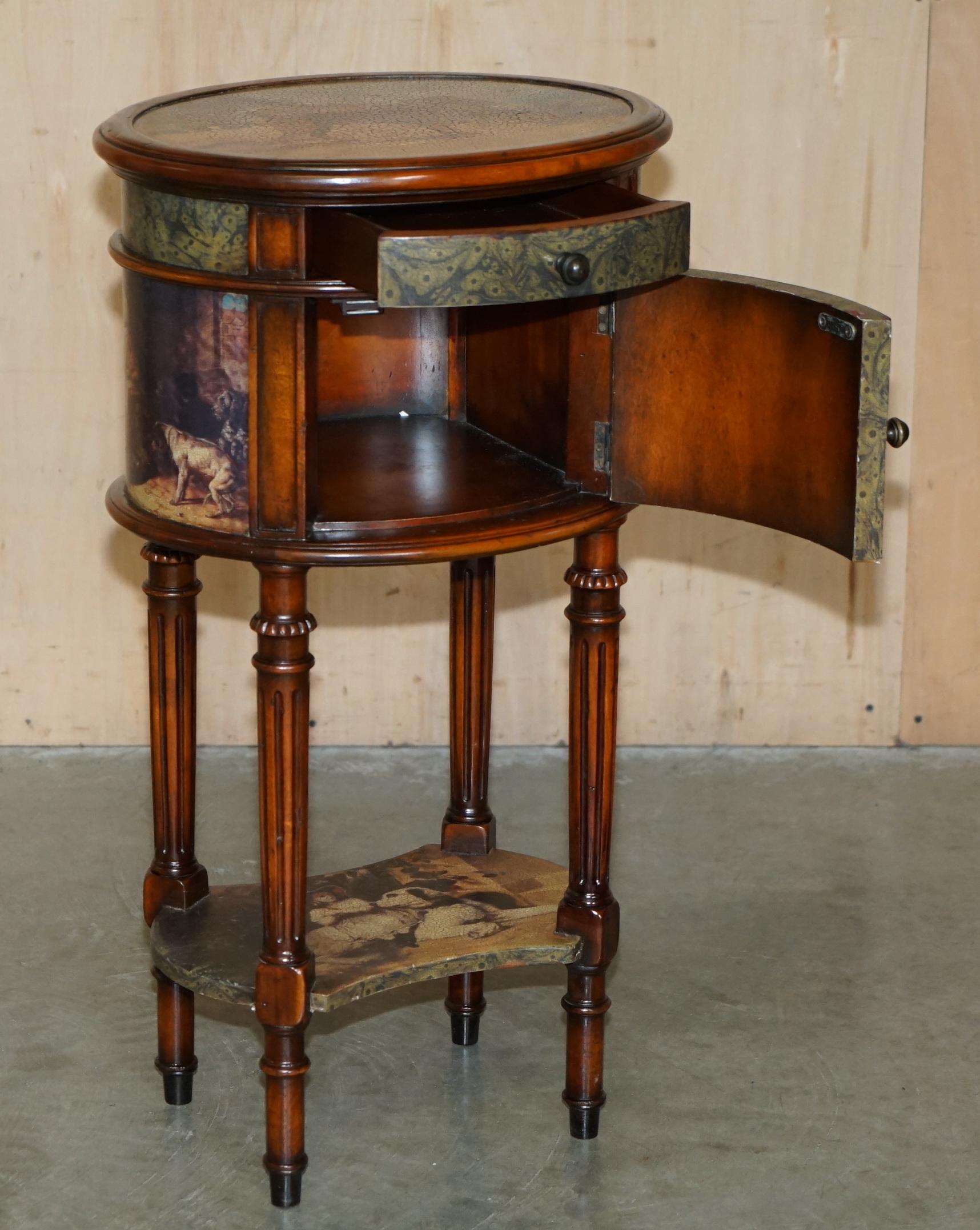 EXQUISITE TWO TIER TALL SiDE TABLE CABINET LEATHER CLADDED & PAINTED WITH DOGS For Sale 8