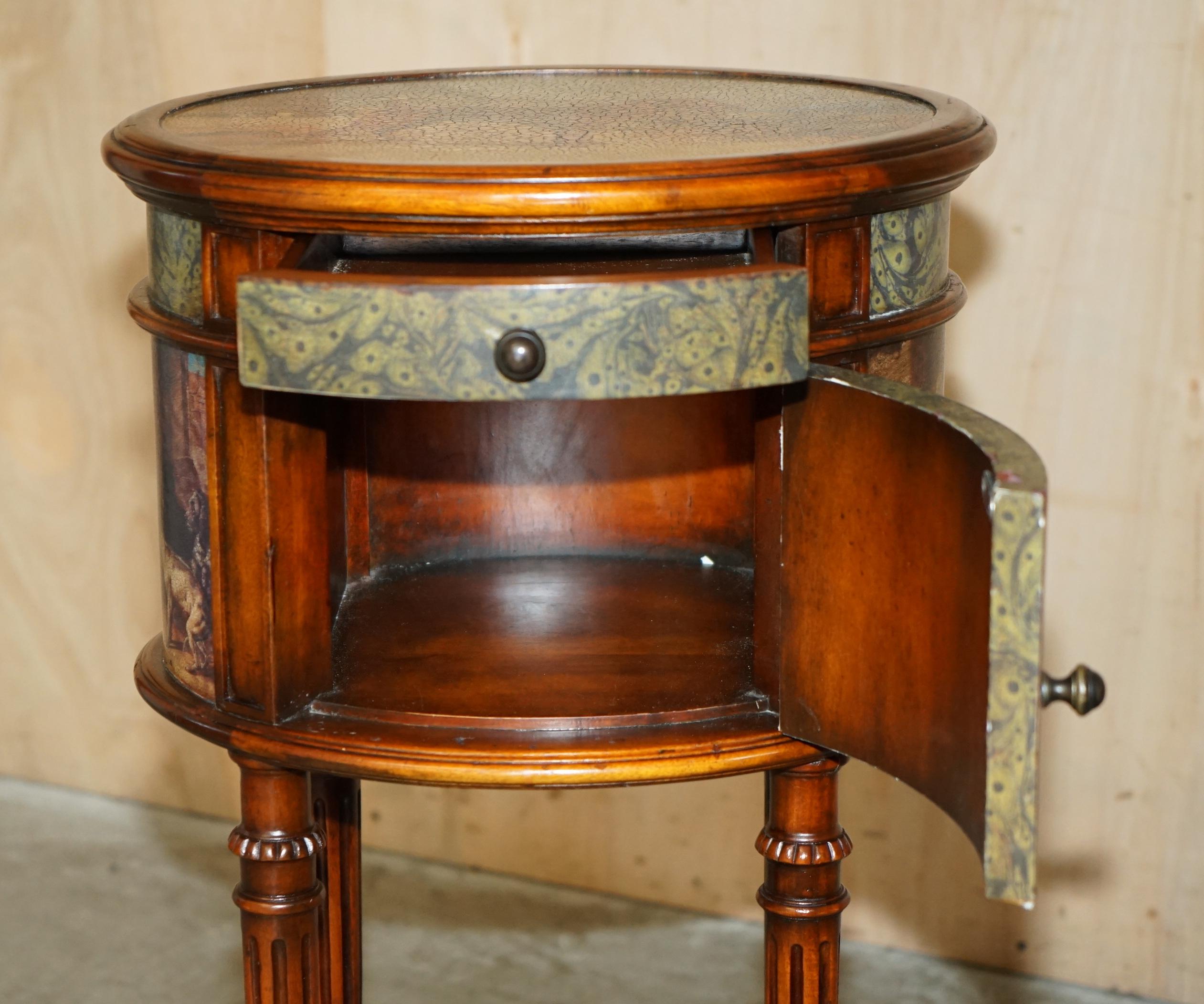 EXQUISITE TWO TIER TALL SiDE TABLE CABINET LEATHER CLADDED & PAINTED WITH DOGS For Sale 9