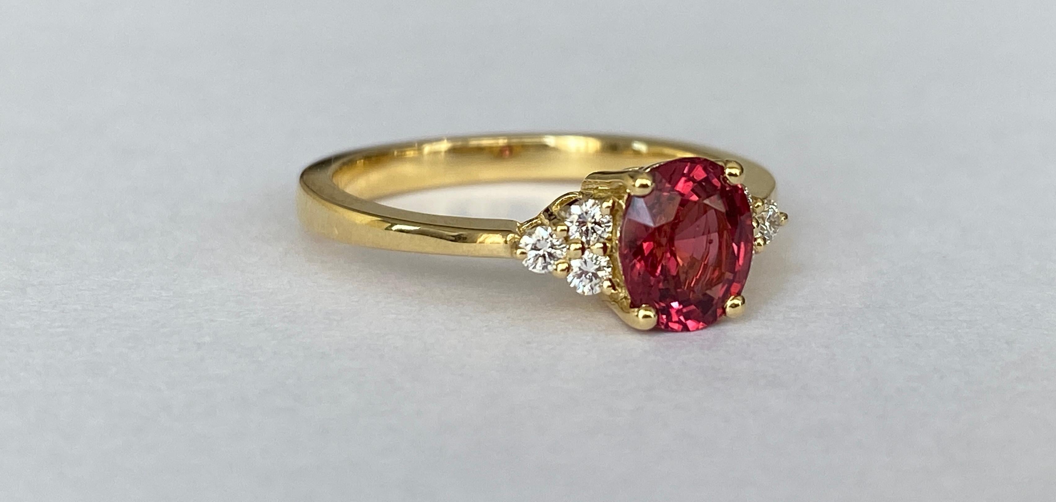 Oval Cut Exquisite Unheated Pinkish-Red Burma Spinel and Diamond Engagement Gold Ring For Sale