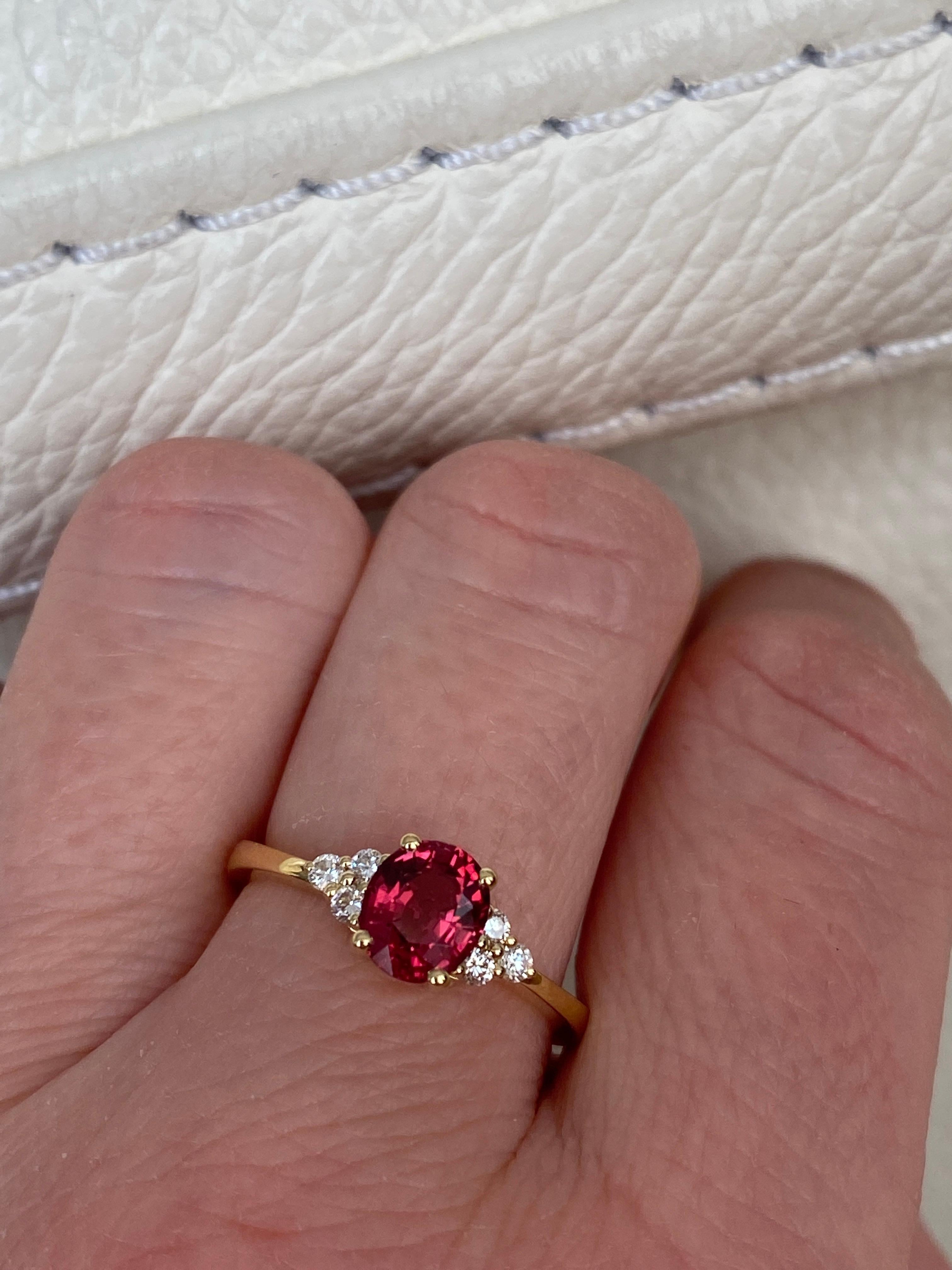 Exquisite Unheated Pinkish-Red Burma Spinel and Diamond Engagement Gold Ring For Sale 2