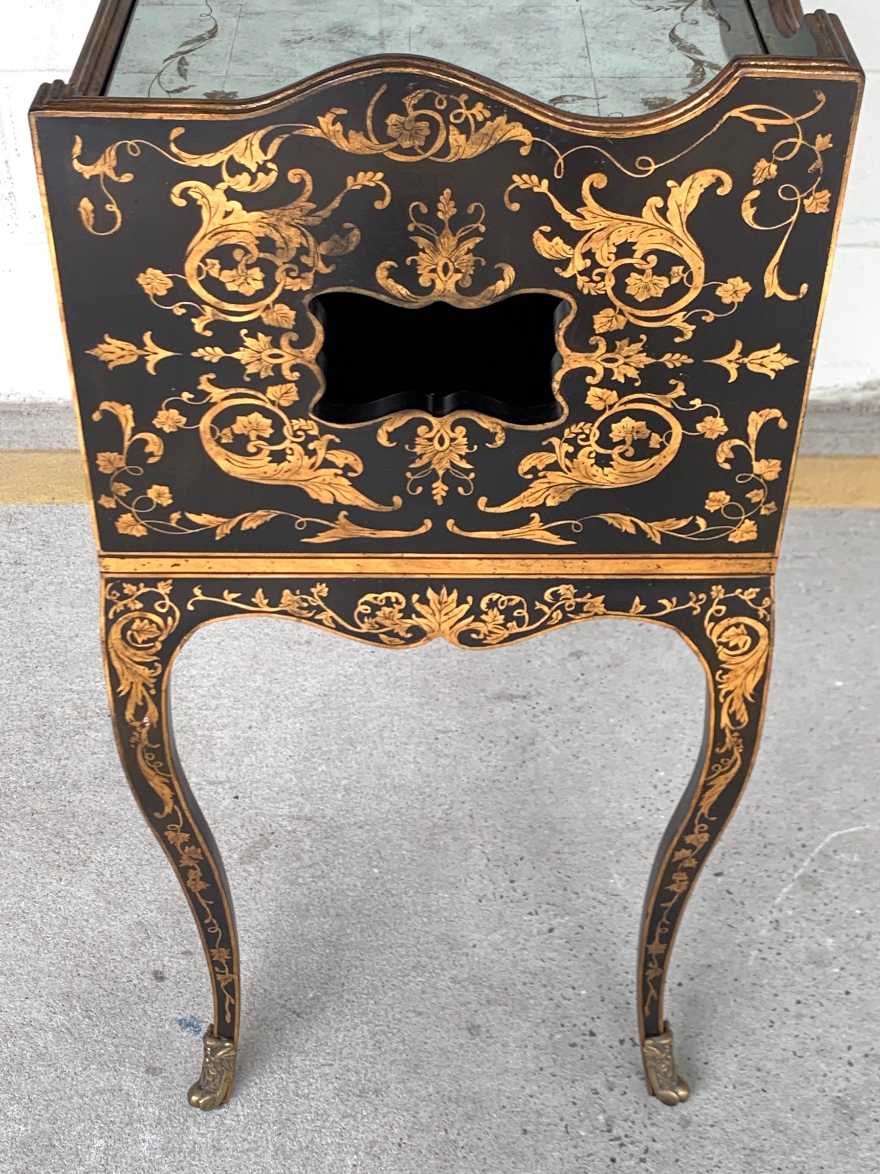 Exquisite Venetian Style Églomisé Gilt Lacquered Tiered End Table/ Nightstand For Sale 3