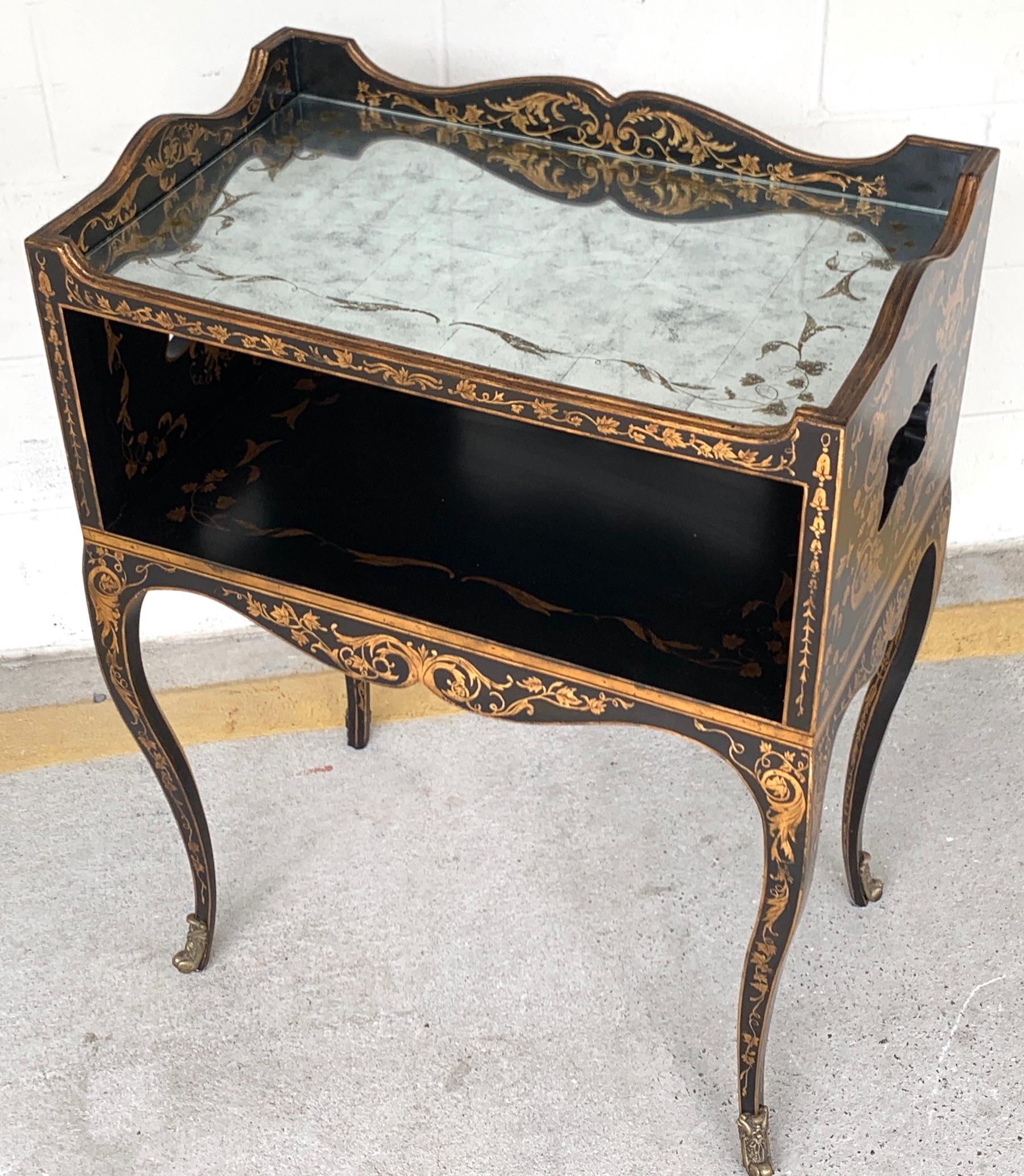 Mirror Exquisite Venetian Style Églomisé Gilt Lacquered Tiered End Table/ Nightstand For Sale