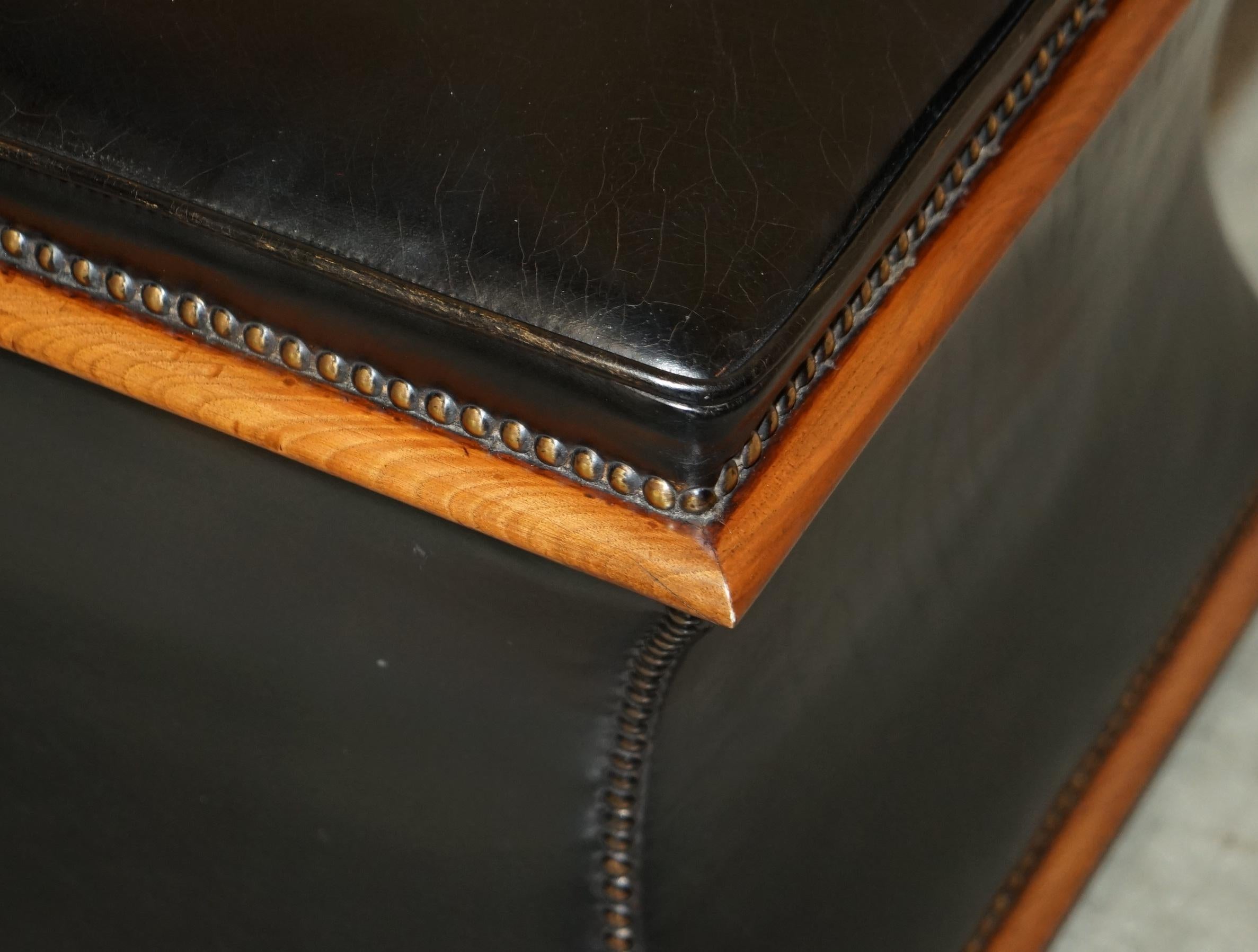High Victorian EXQUISITE VICTORIAN CiRCA 1860 TAN BLACK LEATHER OTTOMAN STOOL FOOTSTOOL STORAGE For Sale