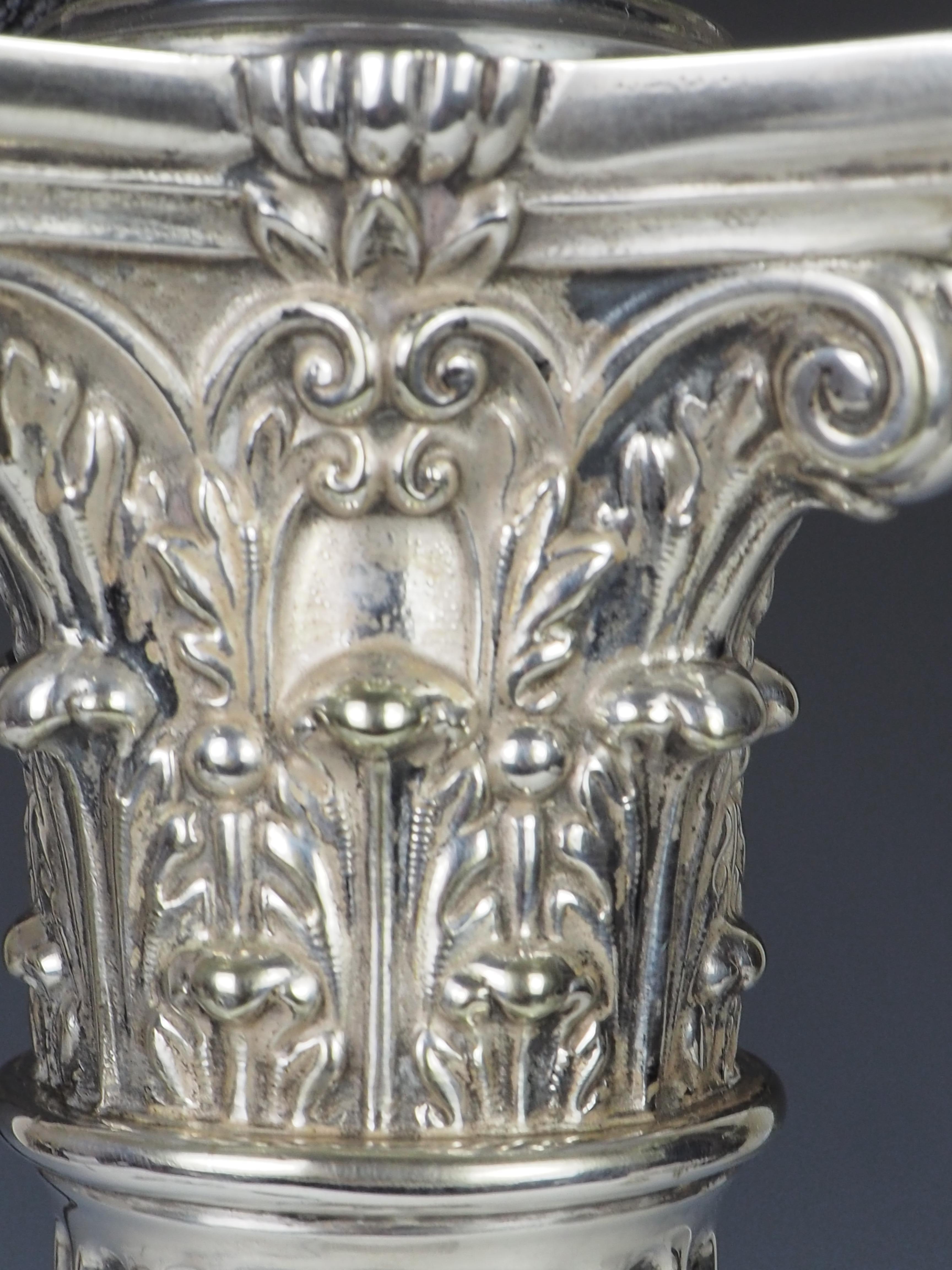 Exquisite Victorian Silver-Plated Corinthian Column Table Lamp 6