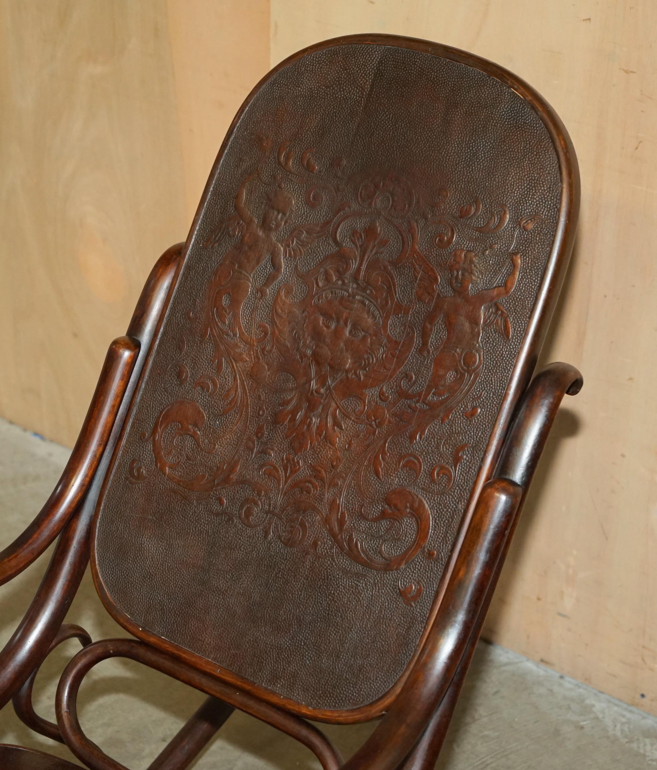 English EXQUISITE ViCTORIAN THONET ROCKING CHAIR WITH CHERUB CARVED BACK & SEAT PANELS For Sale