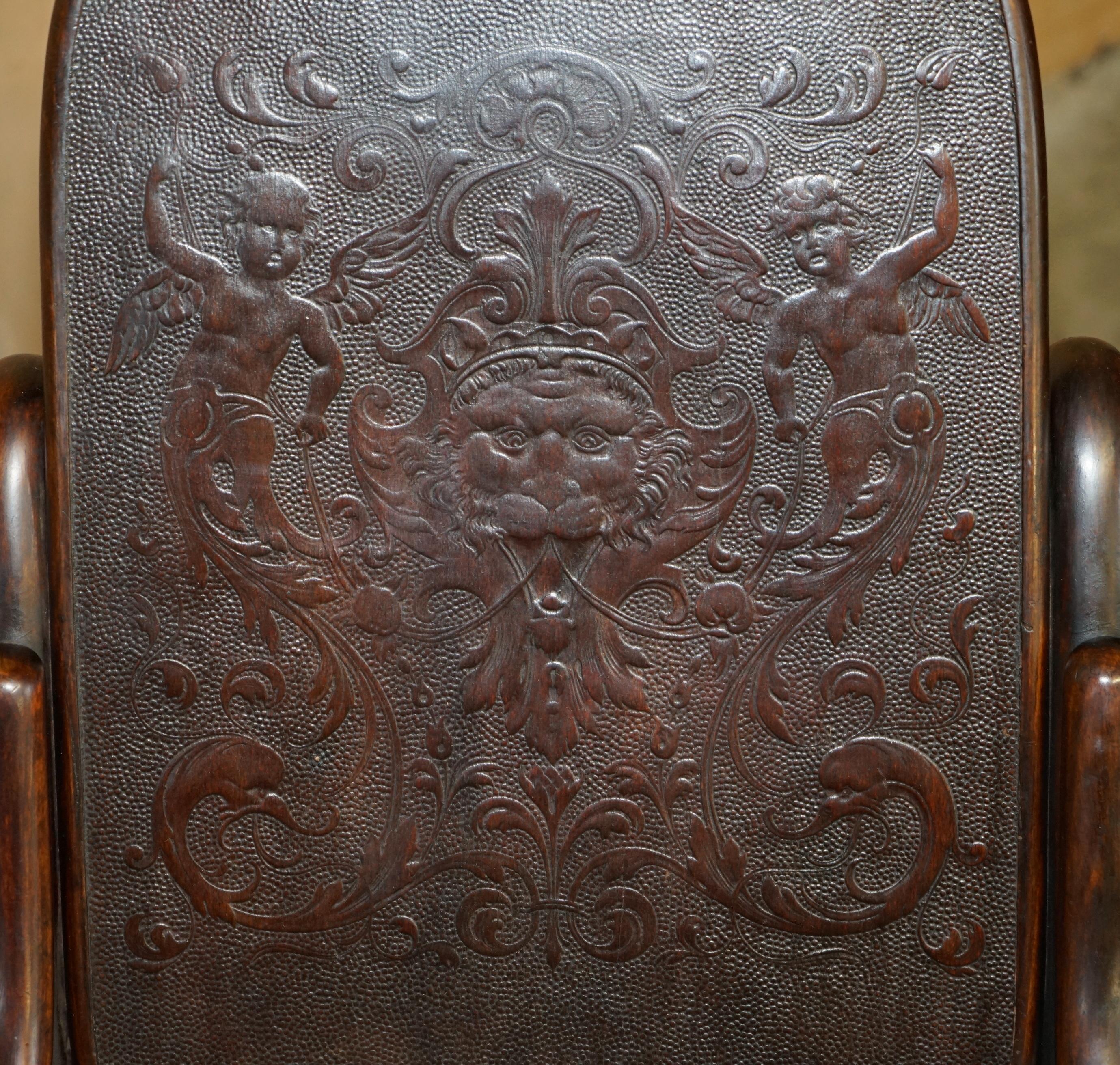 Victorian EXQUISITE ViCTORIAN THONET ROCKING CHAIR WITH CHERUB CARVED BACK & SEAT PANELS For Sale