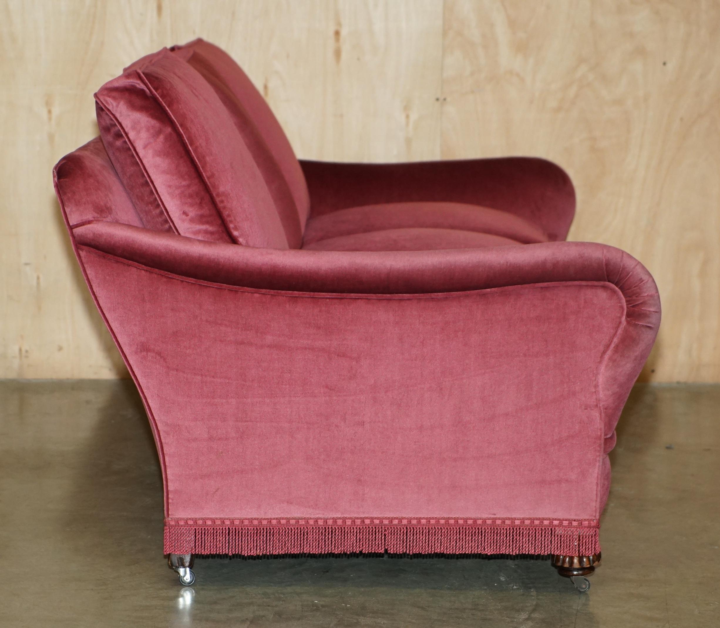 UN'OTTIMA SUITE DIVANO IN VELOUR DI SALMONE VITICO e COPPIA DI POLTRONE in vendita 12