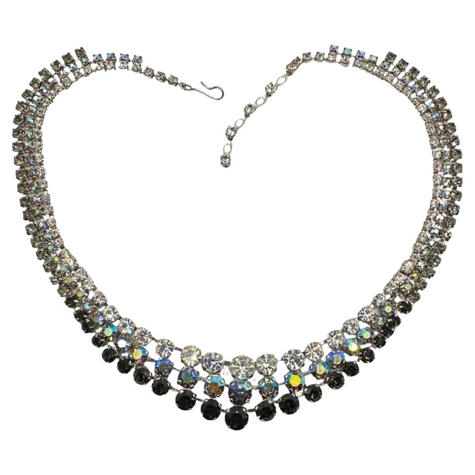 Squisita collana di strass vintage dell'Austria a più tonalità - 19 pollici