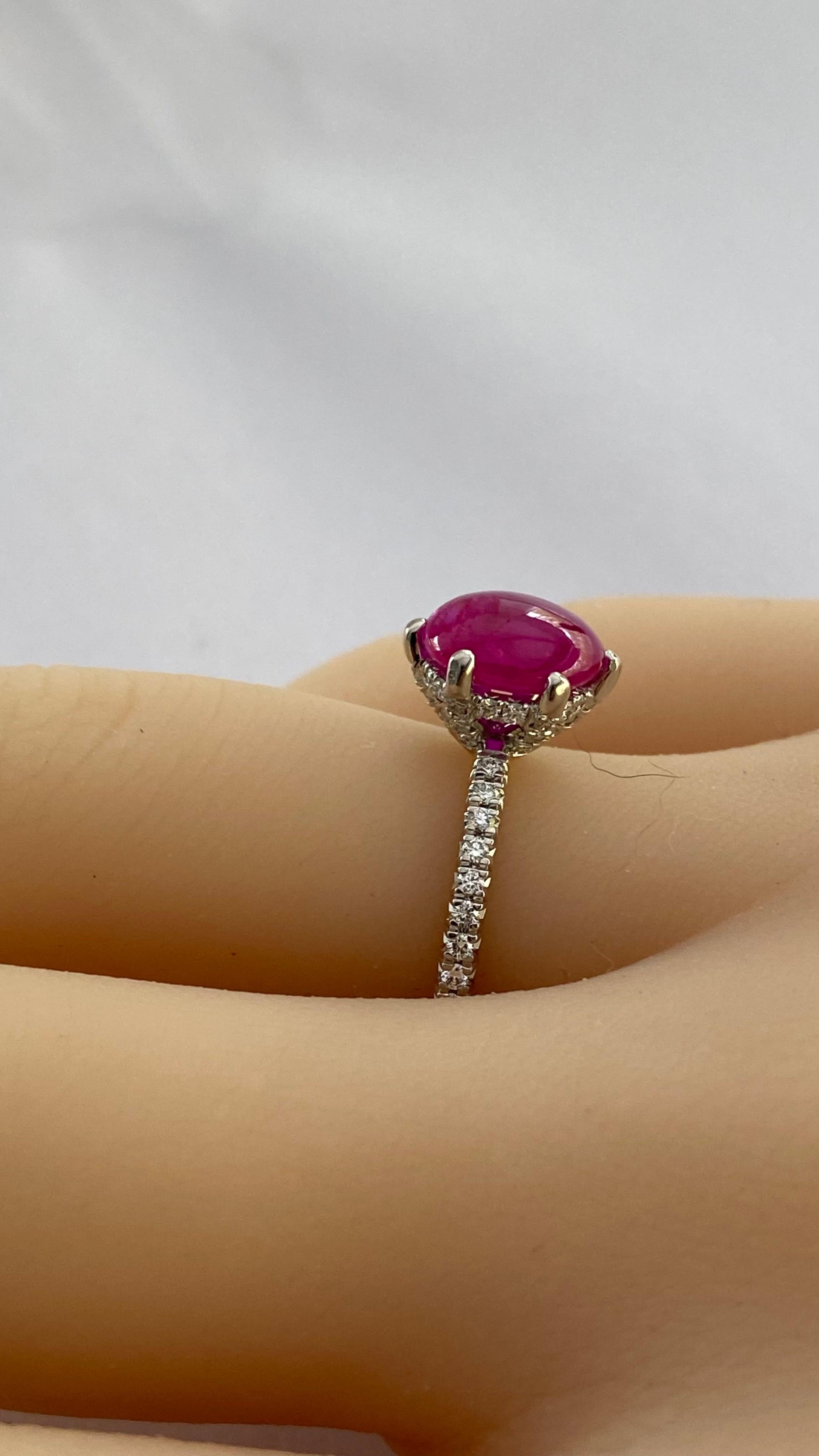 Exquisite Vintage Blue Nile Platinum Diamond and Ruby 2.75 Carat Engagement Ring For Sale 6