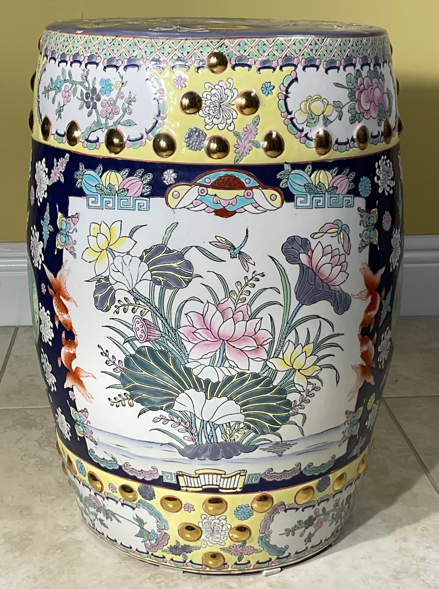 Exquisito Asiento de Jardín de Porcelana Rosa Familiar China Vintage con Motivo de Dragón Hecho a mano en venta