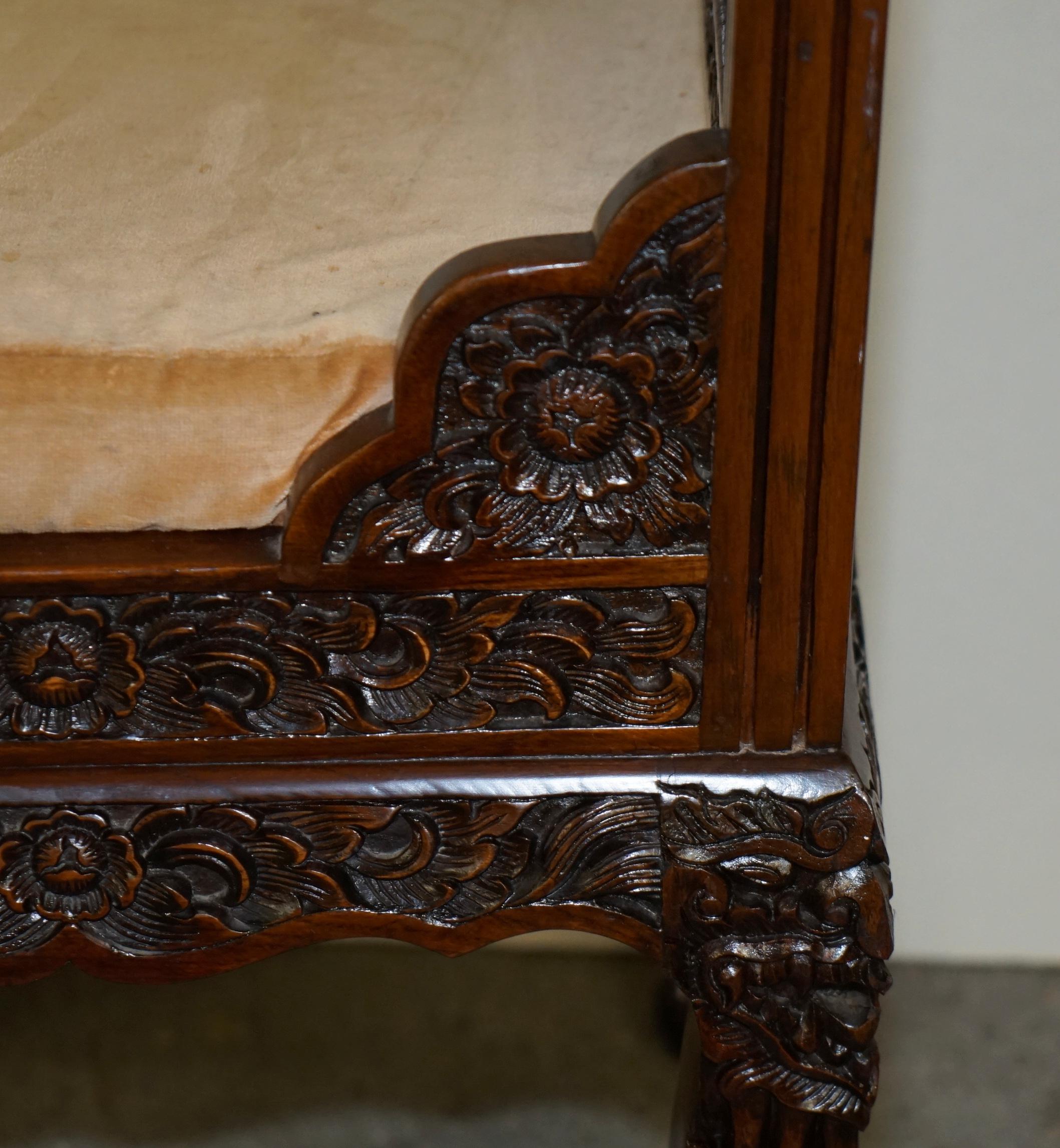 EXQUISITE VINTAGE HAND CARVED HARDWOOD ANGLO INDIAN SET OF EIGHT DINING CHAIRs 4