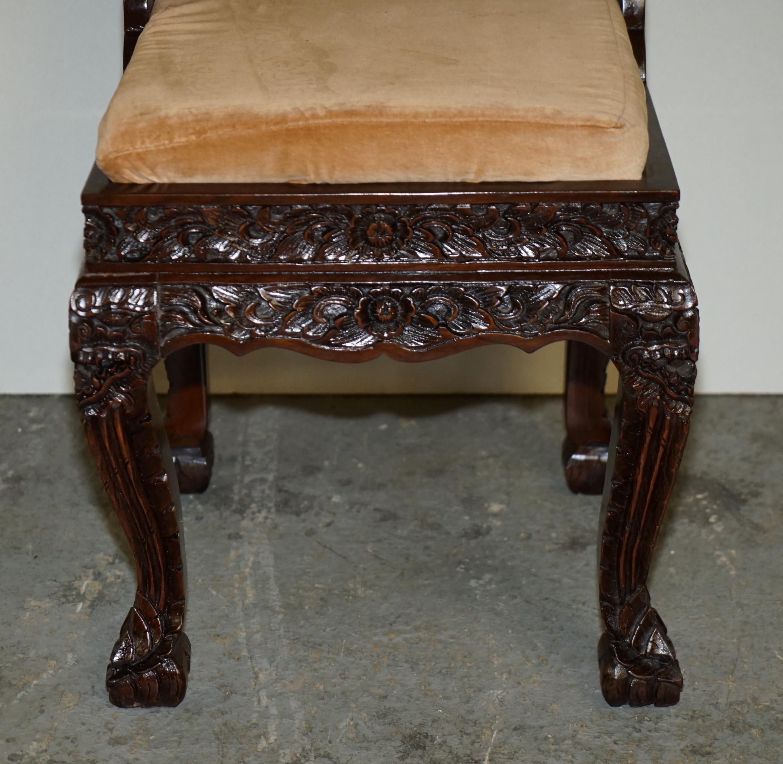 EXQUISITE VINTAGE HAND CARVED HARDWOOD ANGLO INDIAN SET OF EIGHT DINING CHAIRs 10
