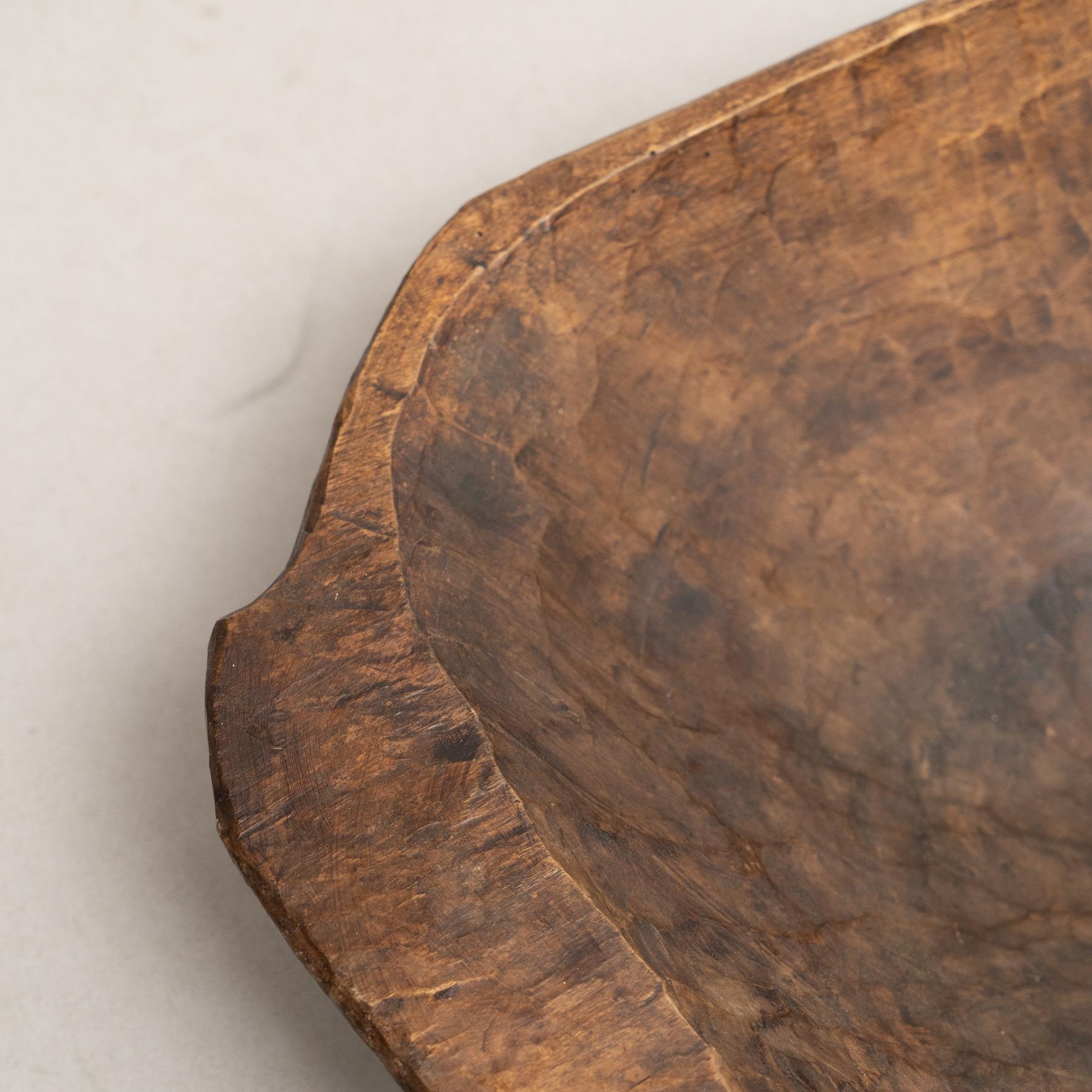 Exquise coupe en bois italienne vintage - Début du 20e siècle - Elegance rustique en vente 3