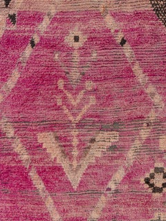 Exquisite vintage Ouled bou Sbaa Moroccan carpet curated by Breuckelen Berber