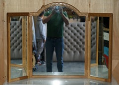 EXQUISITE ViNTAGE ROBERT MOUSEMAN THOMPSON TRI-FOLDING DRESSING TABLE MIRROR