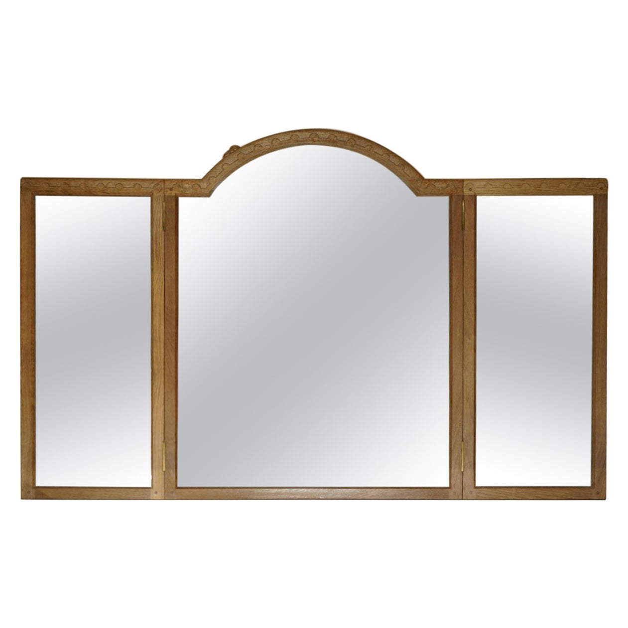 Miroir de coiffeuse vintage ROBERT (Mouseman) THOMPSON à trois volets, d'une beauté exquise en vente