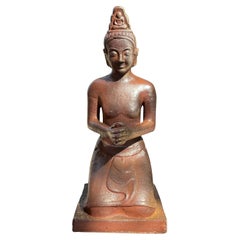 Exquisita Escultura Vintage de Deidad Arrodillada del Sudeste Asiático - ¡Un hallazgo raro! / 35 "H