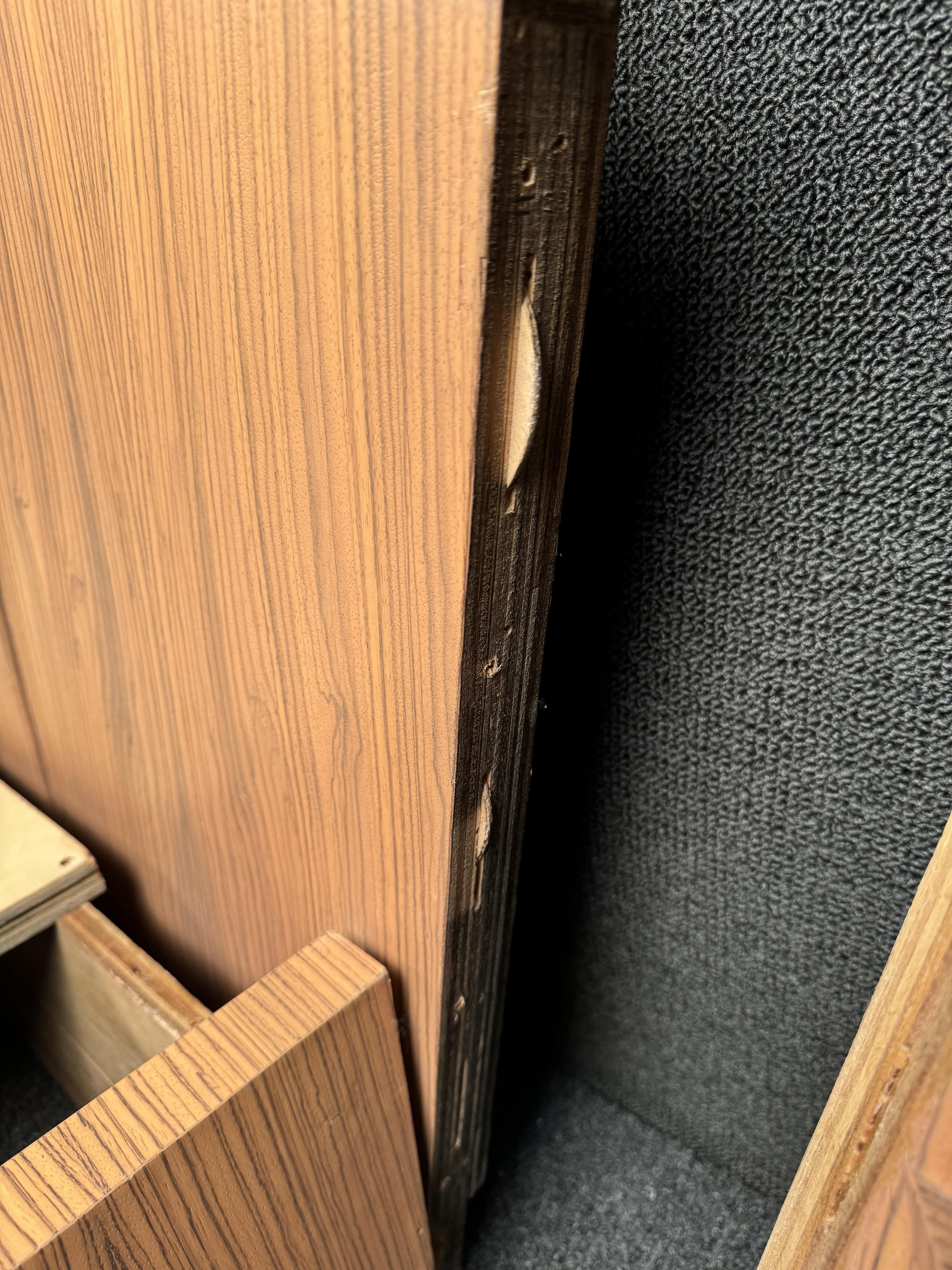 Exquisiter Bettrahmen im Vintage-Stil im Angebot 2