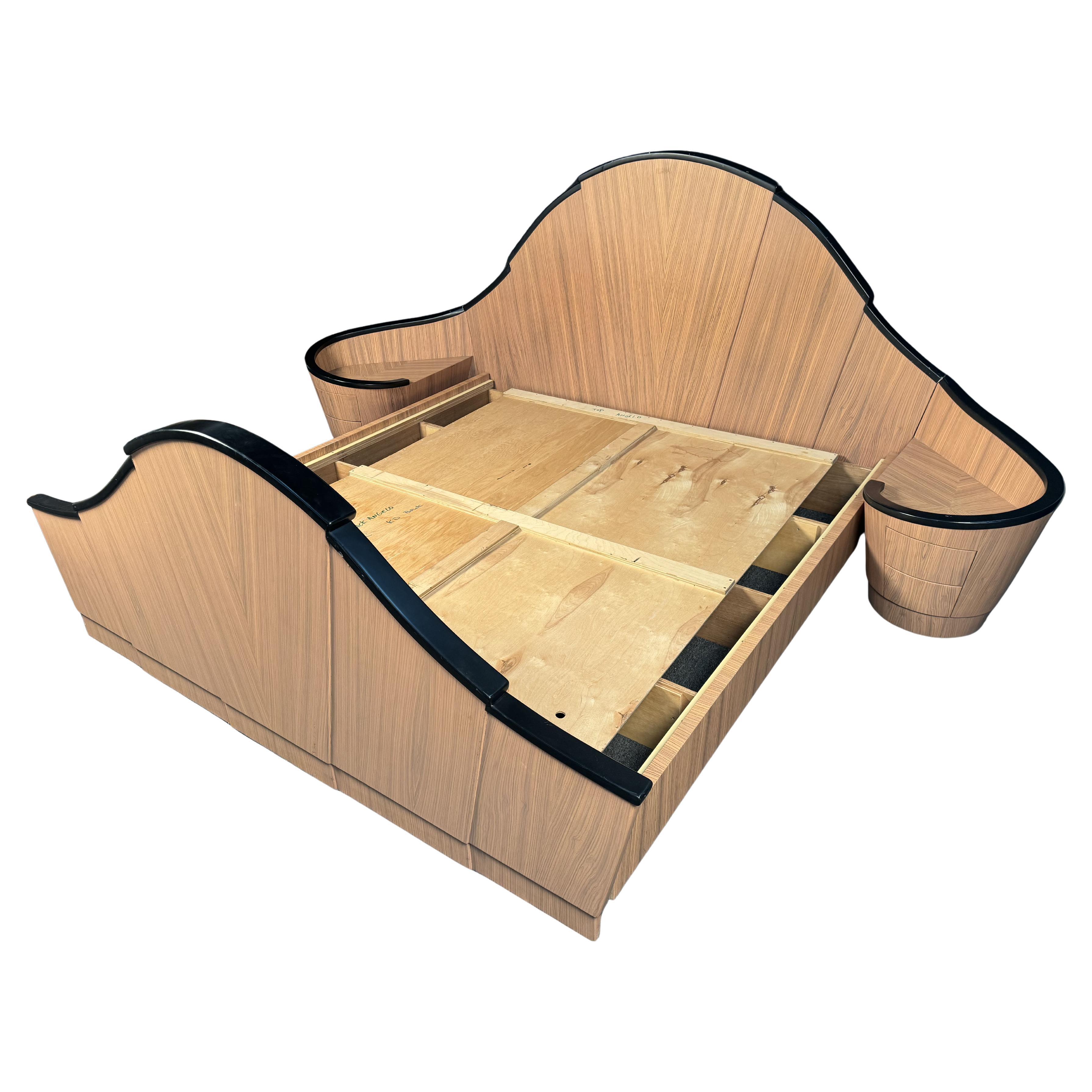 Exquisite Vintage Style Bed Frame