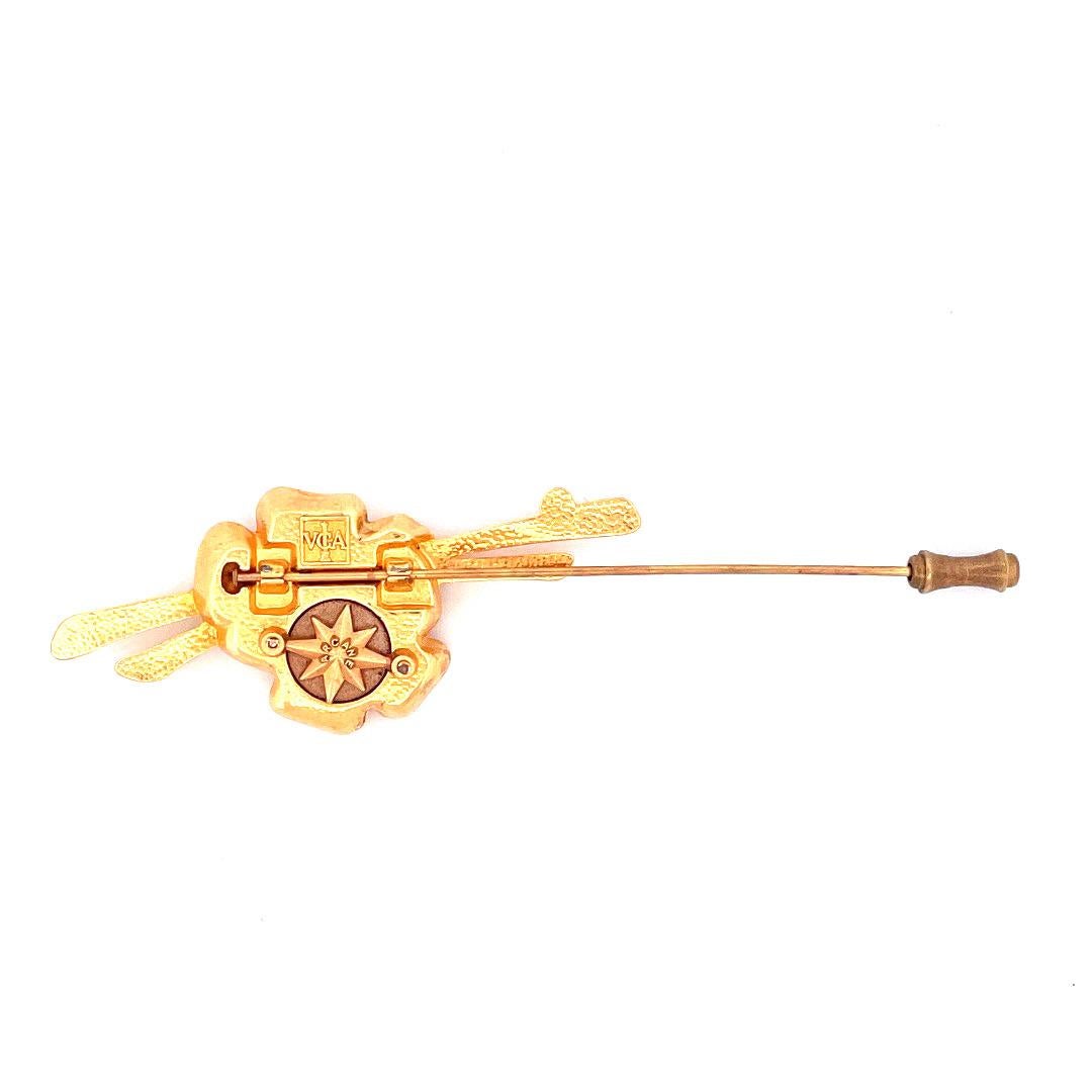 Exquisite Vintage Van Cleef & Arpels Vermeil Metal Pin Brooch For Sale 1