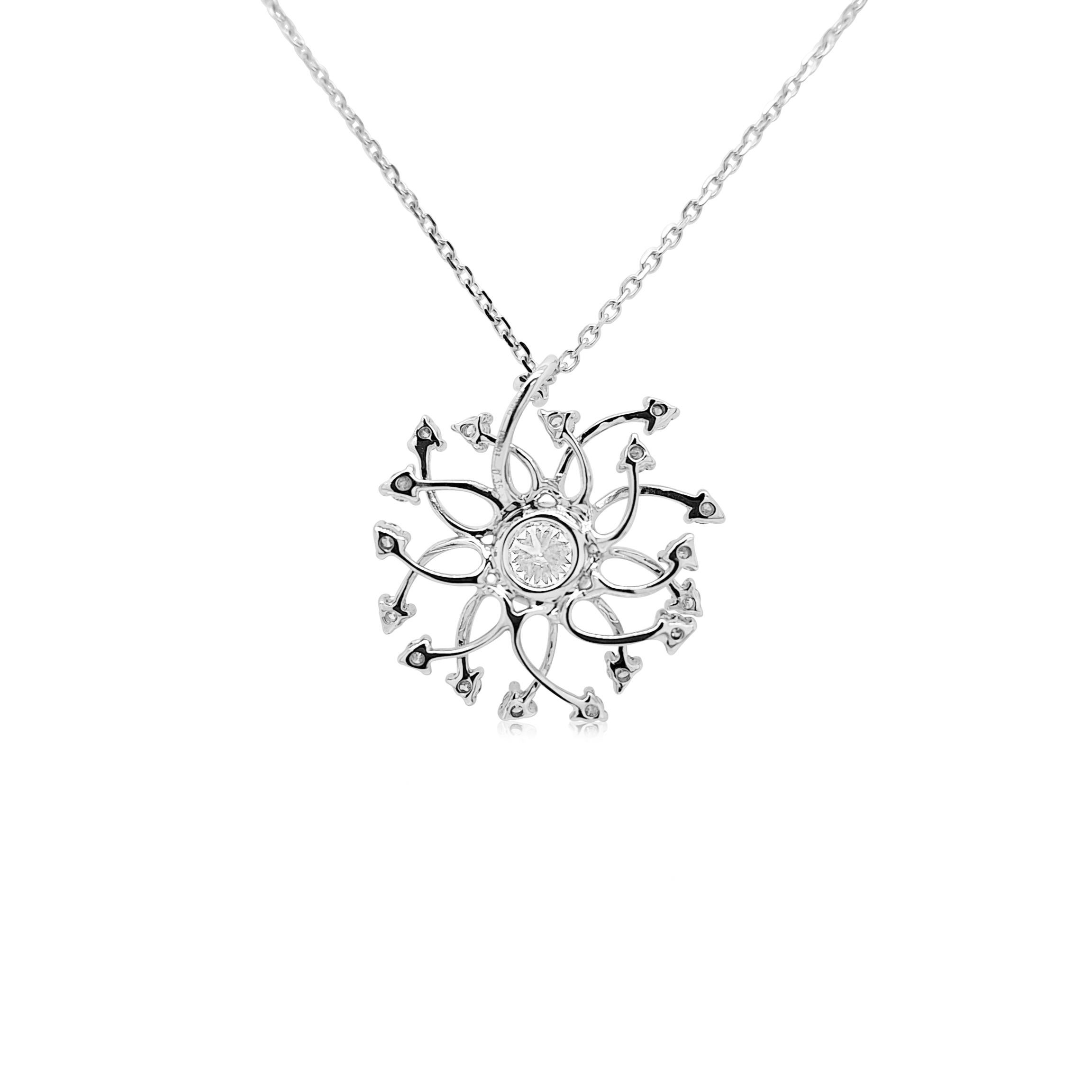 Contemporary CGL Certified Round Brilliant Cut White diamond 18K White Gold Necklace For Sale