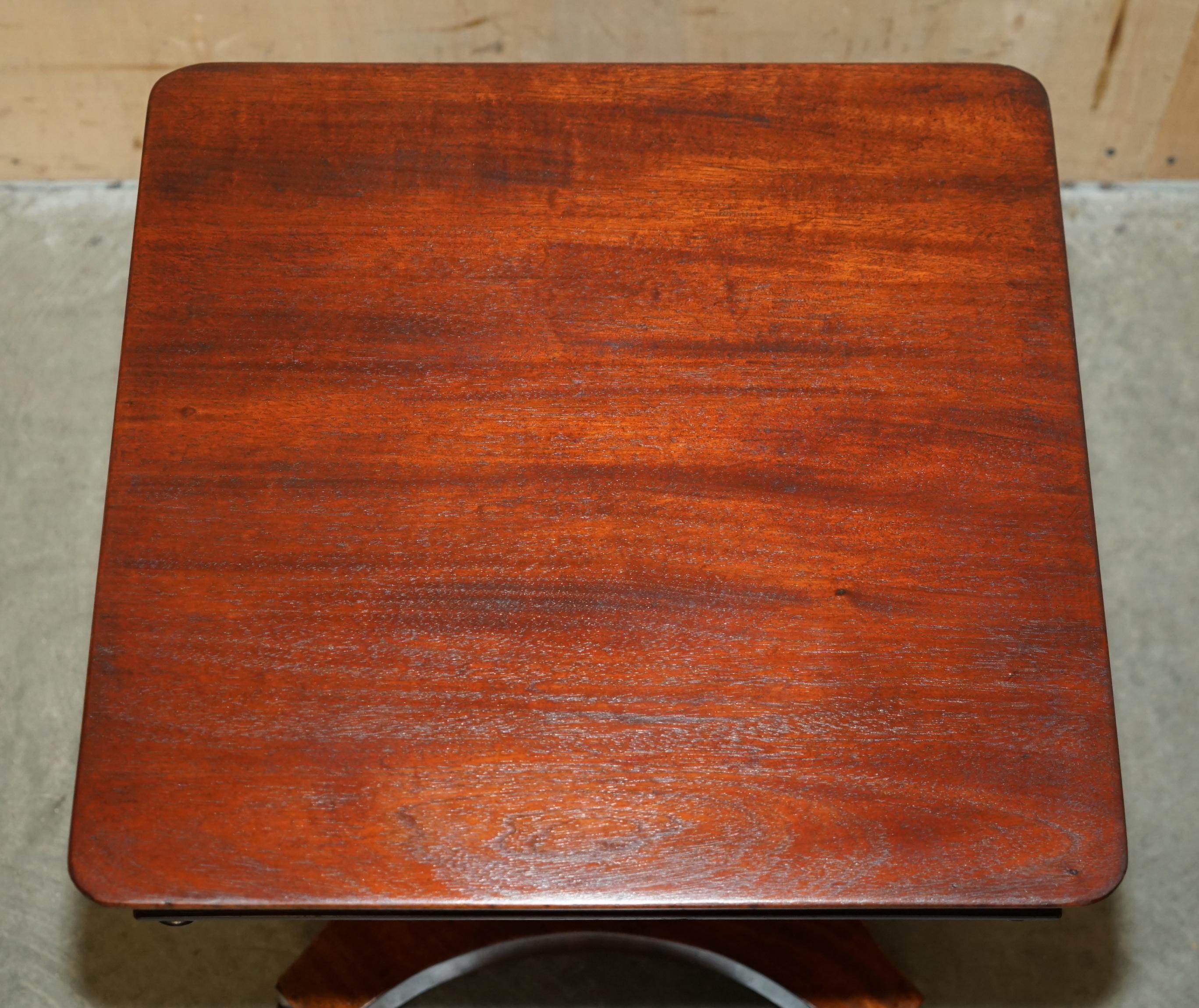 William IV EXQUISITE WILLIAM IV CIRCA 1830 FLAMED HARDWOOD SiDE END WORK SEWING TABLE For Sale