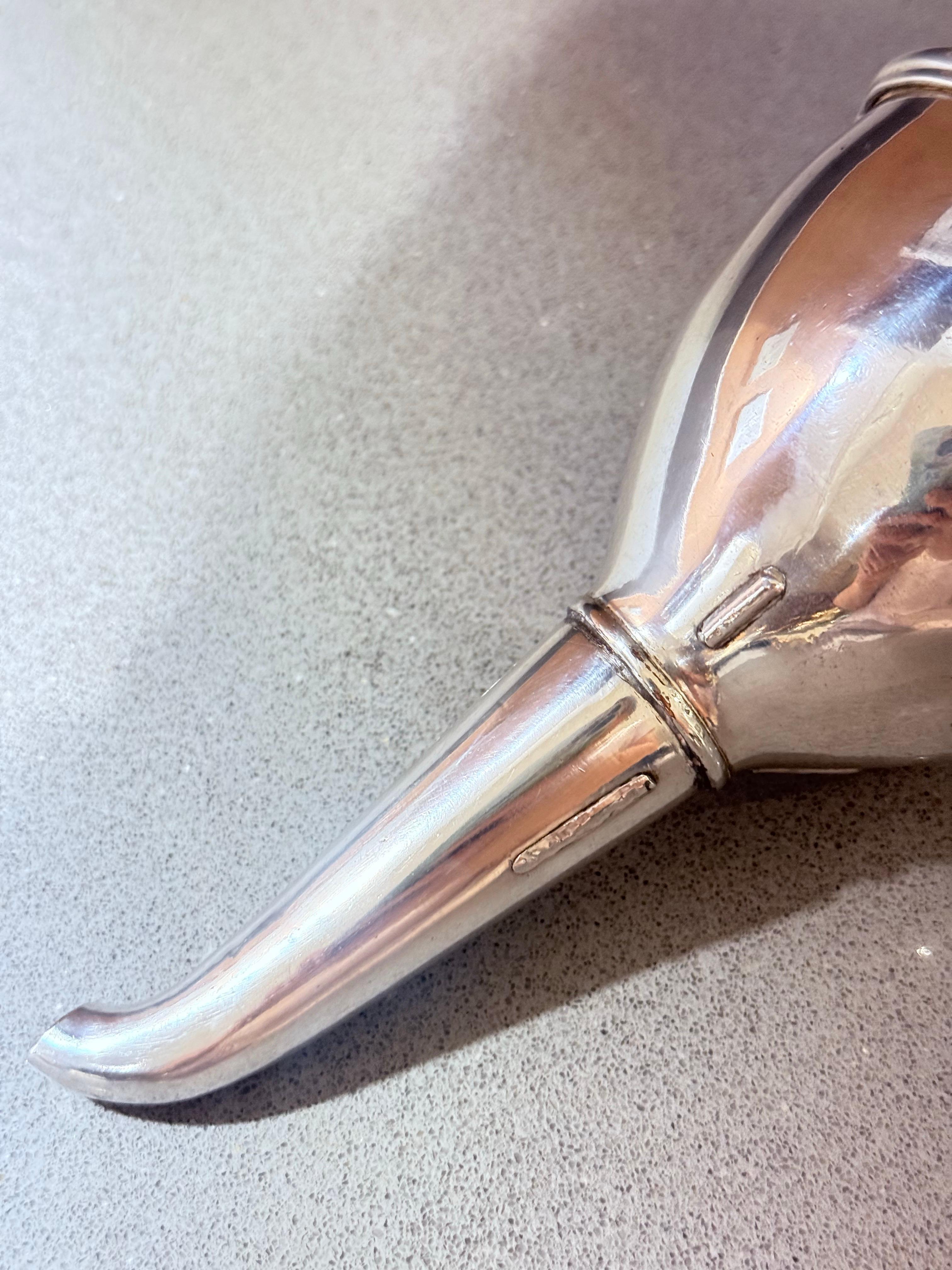 Exquisite Wein Trichter Antike Silber Platte vergoldet Superb Qualität Vintage Barware (Art déco) im Angebot