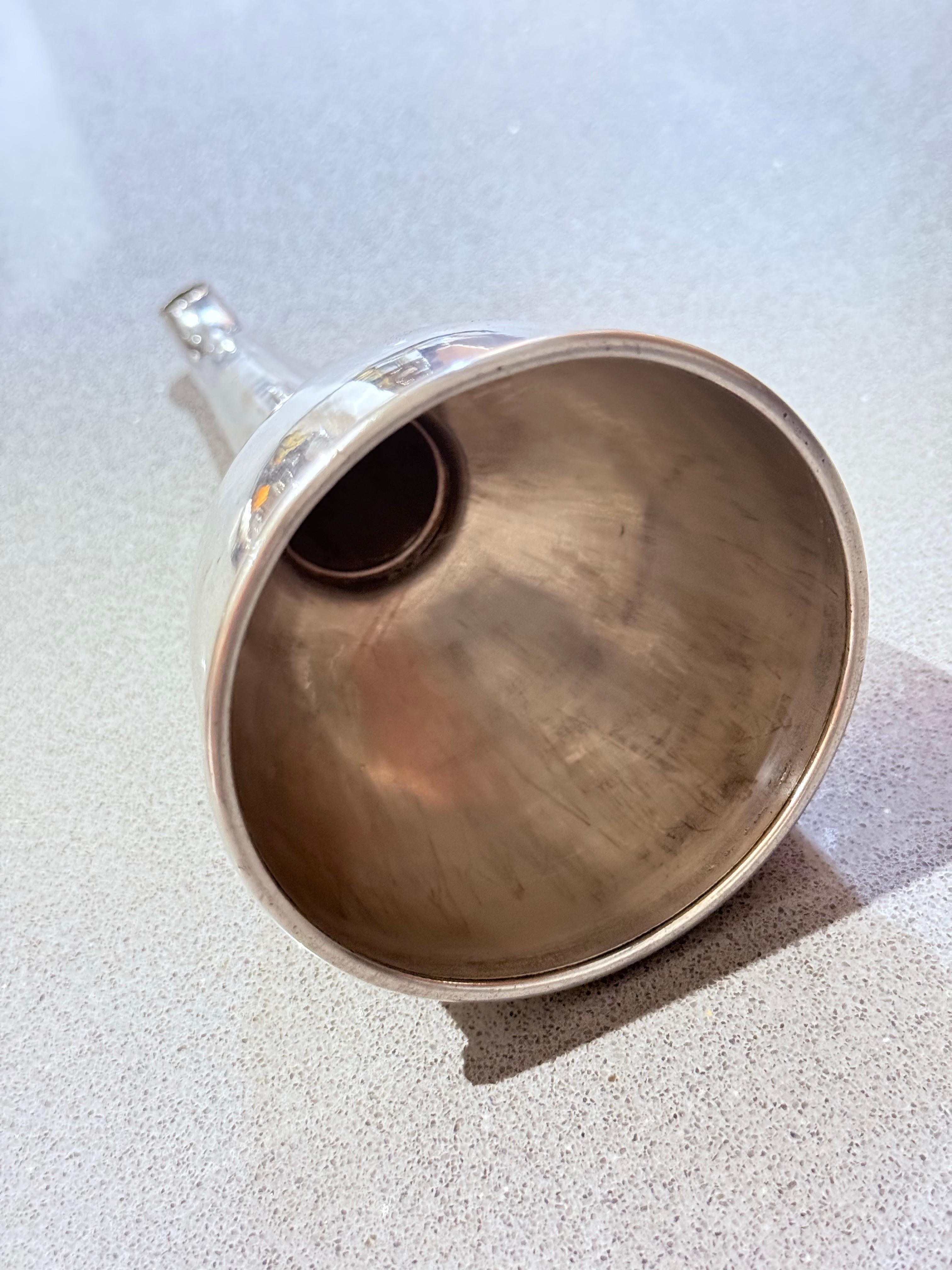 Exquisite Wein Trichter Antike Silber Platte vergoldet Superb Qualität Vintage Barware im Angebot 1