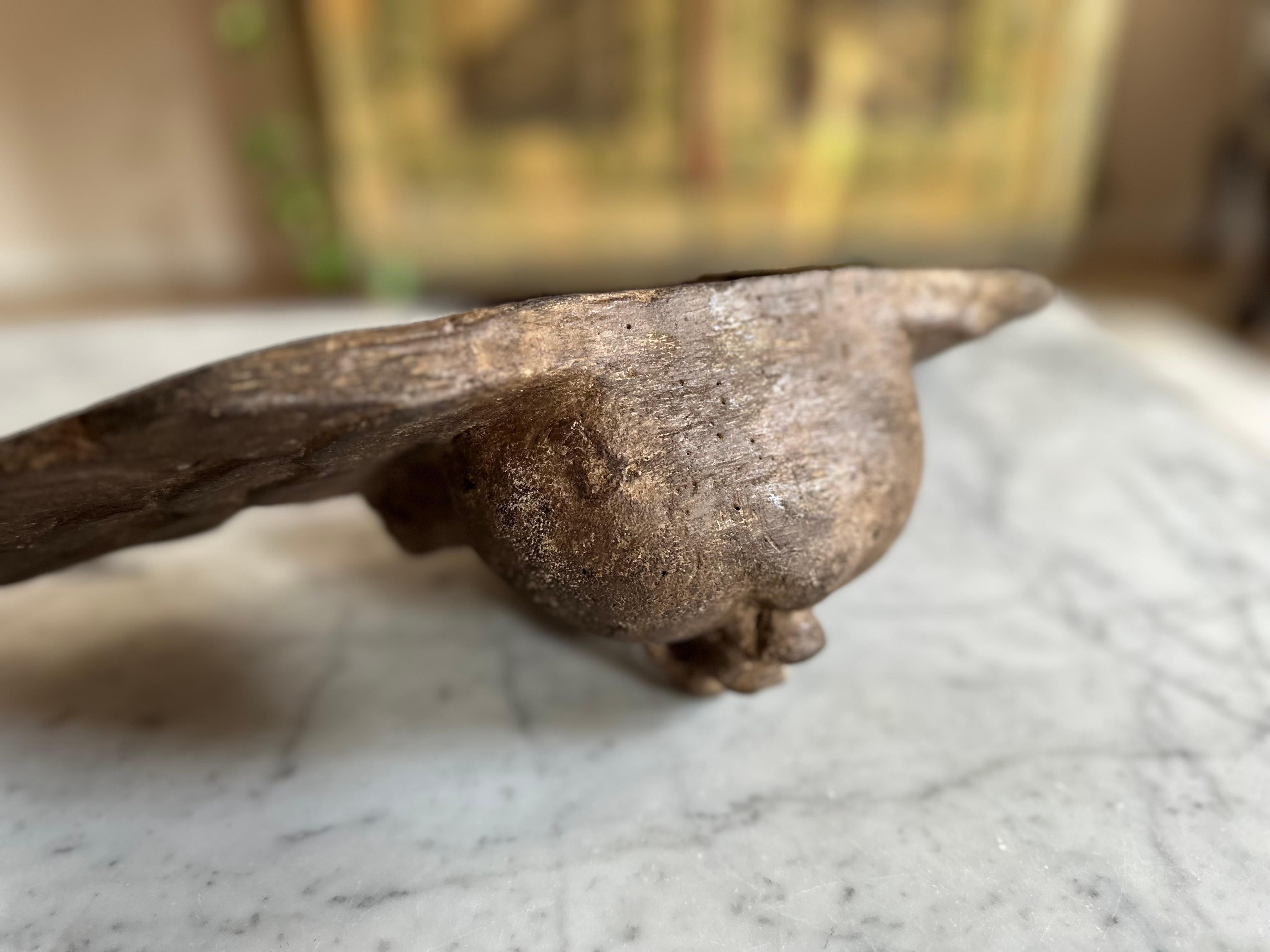 Squisita testa di cherubino in legno con occhi di vetro, 1800 ca. in vendita 3