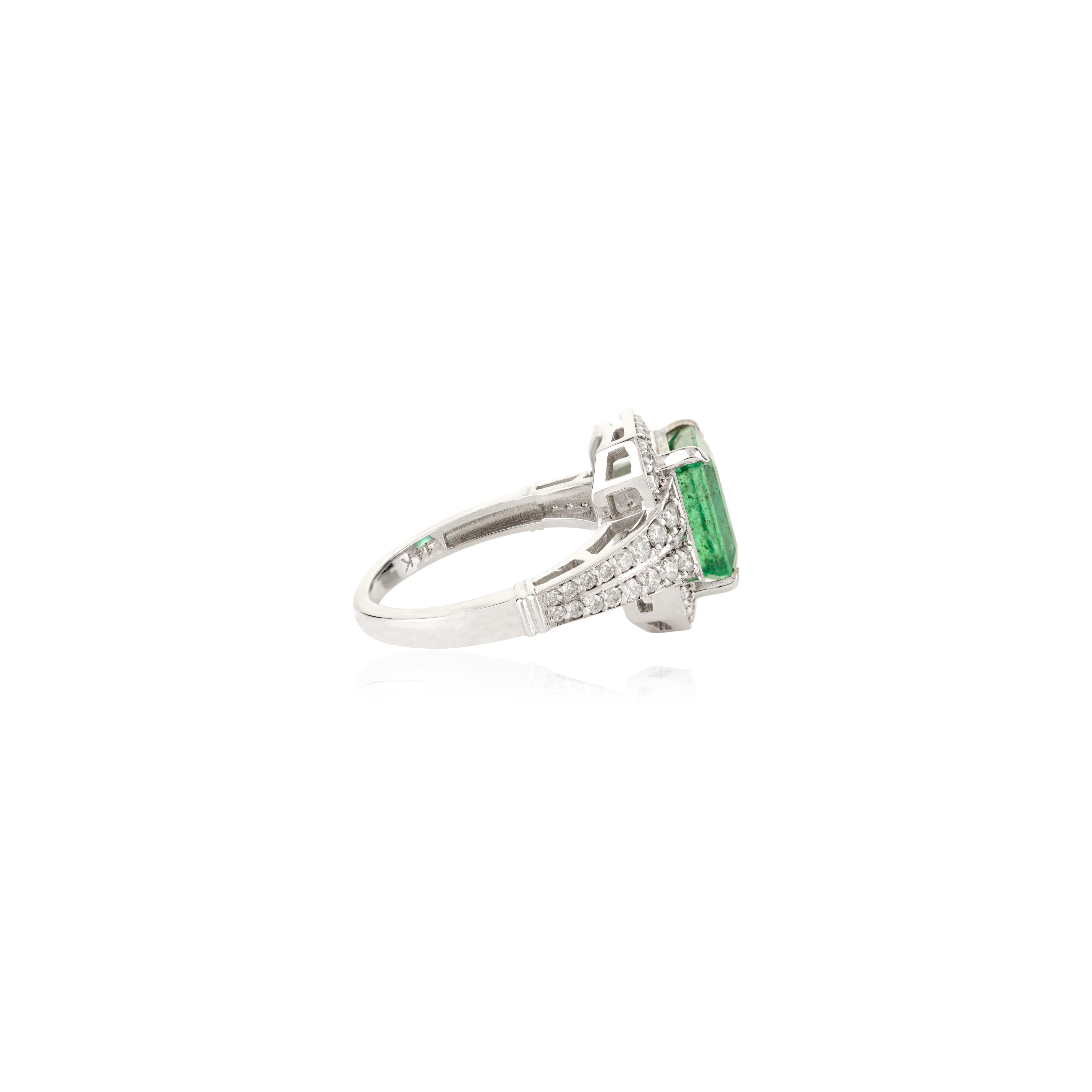 Im Angebot: Exquisiter sambischer Smaragd & Diamant-Cocktailring für Frauen aus 14k Weißgold () 9