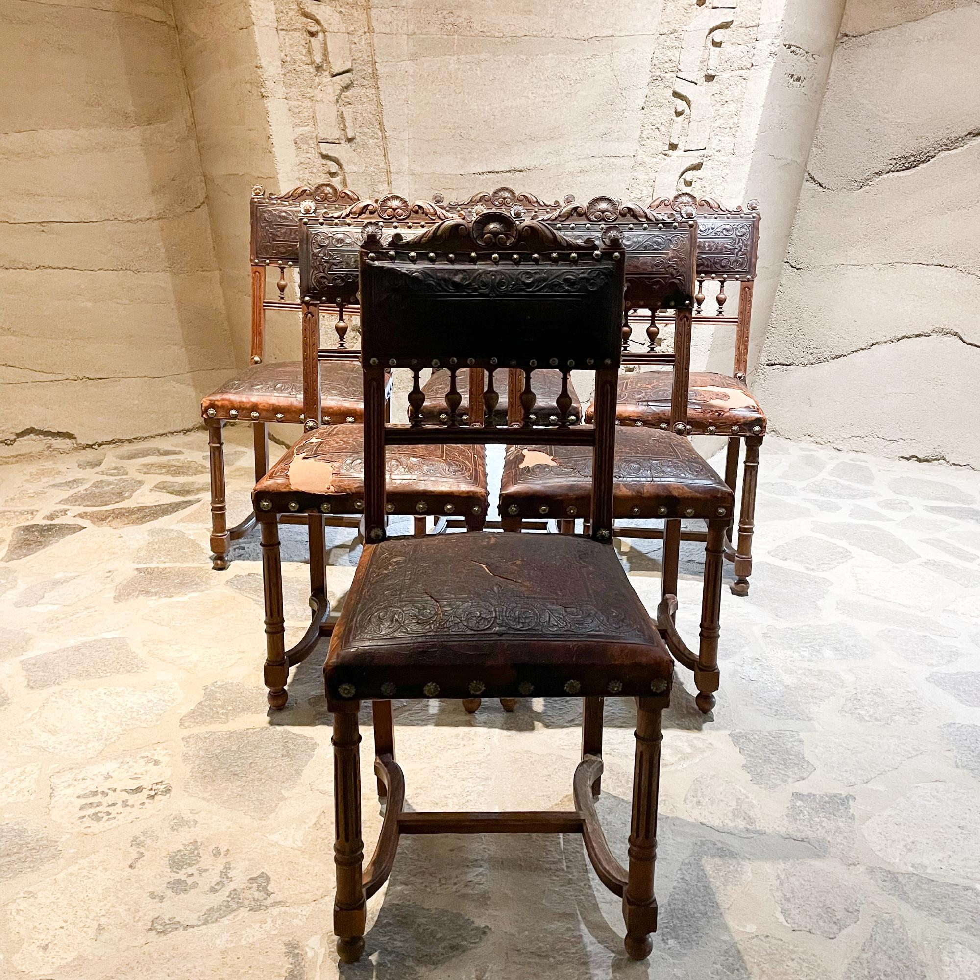 Victorian Exquisitely Carved French Oak Embossed Leather Lion Dining Chairs 1880s Henry II