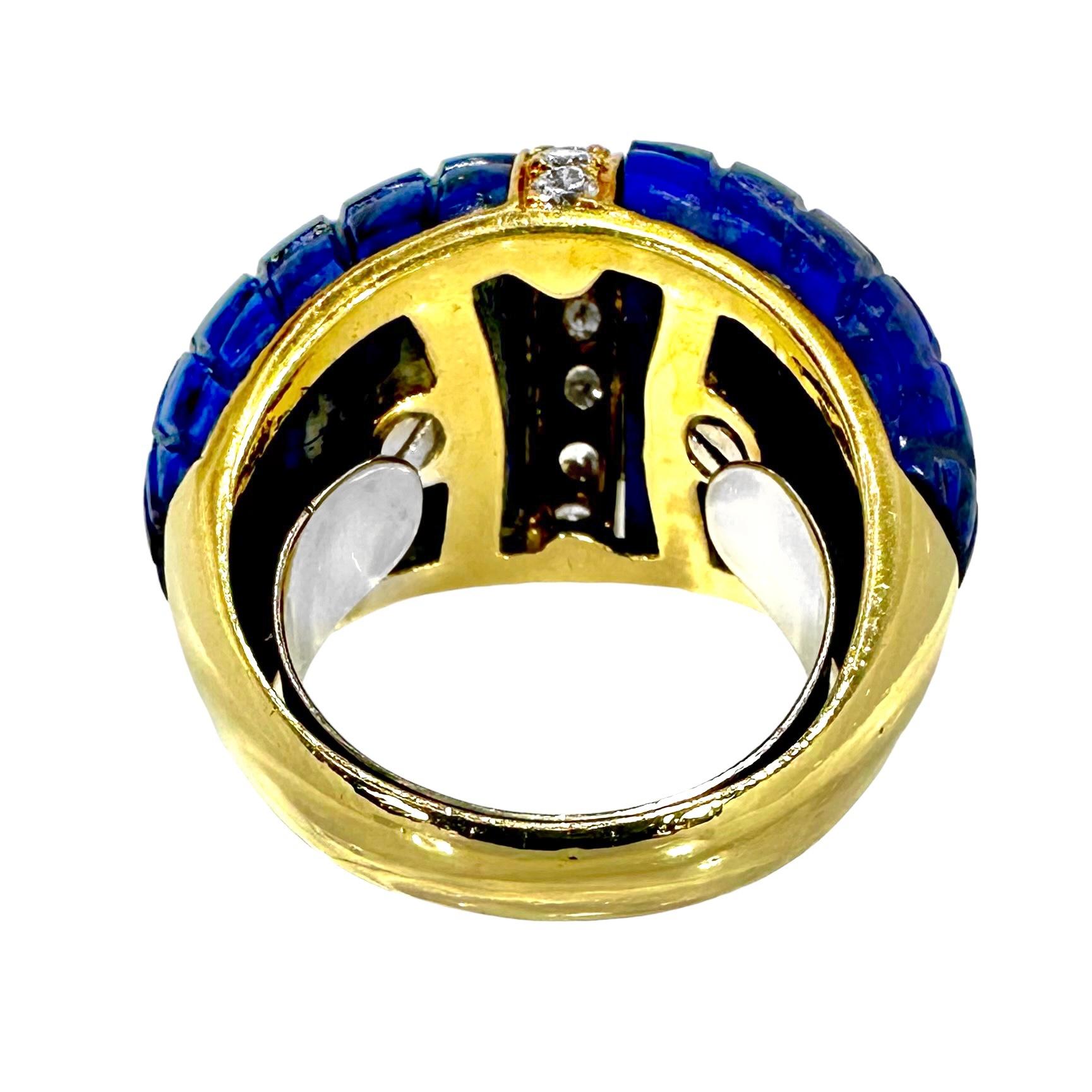 Cabochon Exquisitely Crafted Italian 18K Yellow Gold, Lapis Lazuli, and Diamond Ring For Sale