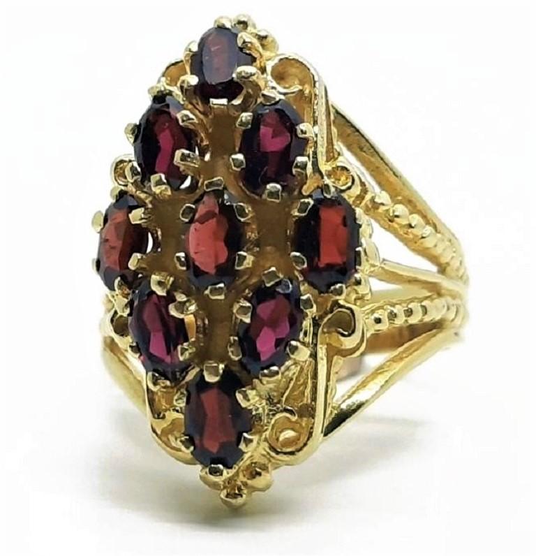 14Karat Almandine Victorian Era Brooch or Pin For Sale at 1stDibs