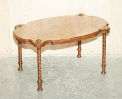 Exquisitely Hand Carved Burr Walnut Coffee Cocktail Table Lovely Turned Legs