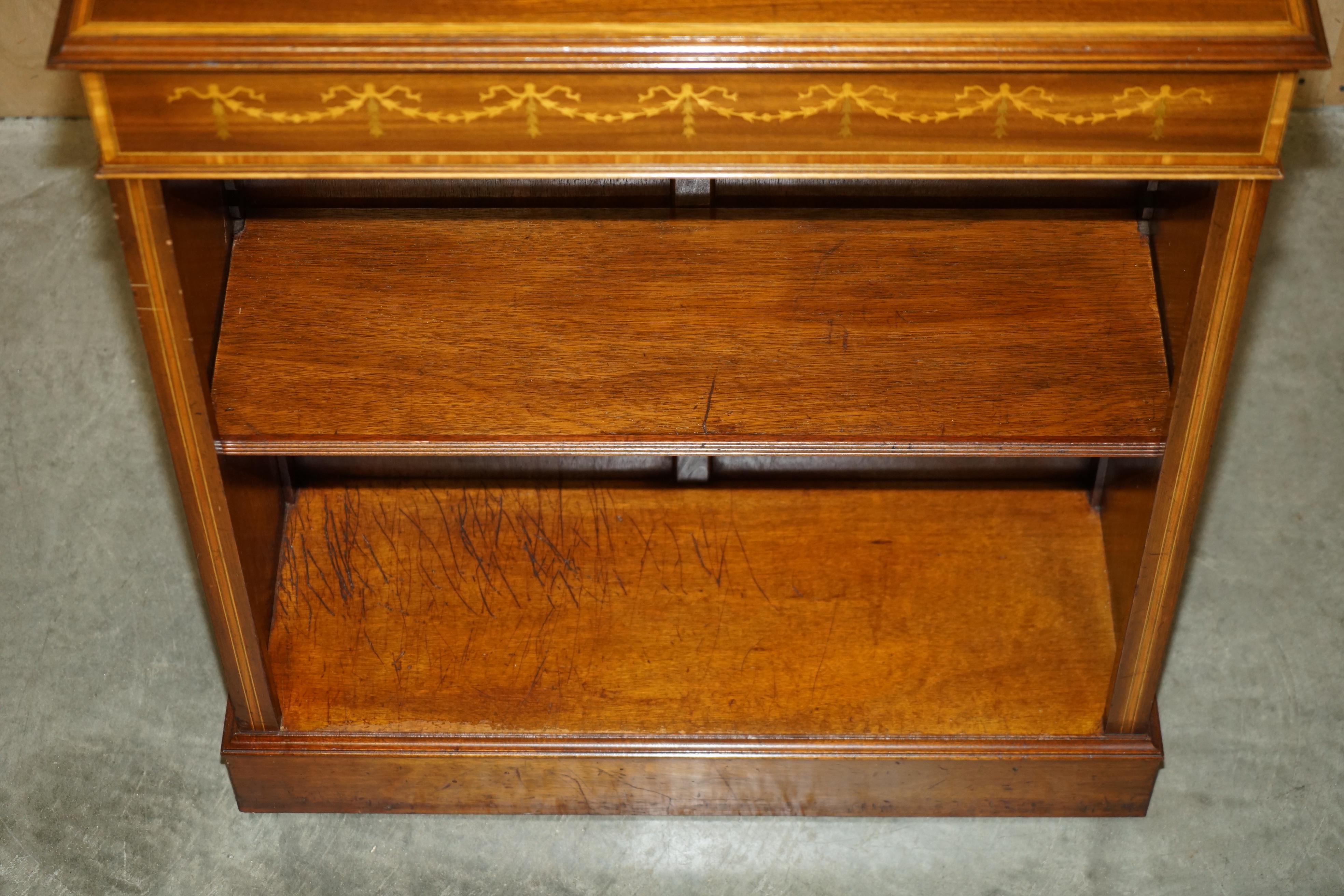 EXQUISITELY INLAID BRiGHTS OF NETTLEBED SHERATON REVIVAL DWARF OPEN BOOKCASE For Sale 9