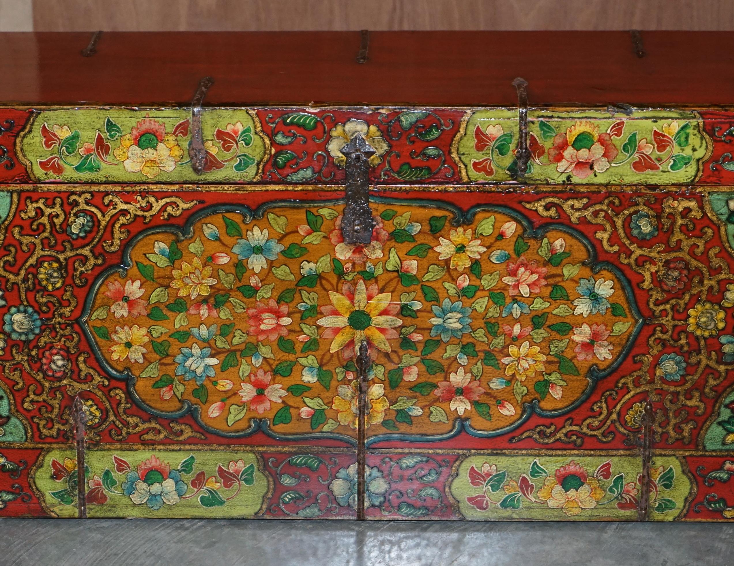 Lacquered Exquiste Hand Painted Oriental Chinese Linen Trunk or Chest Very Decorative For Sale