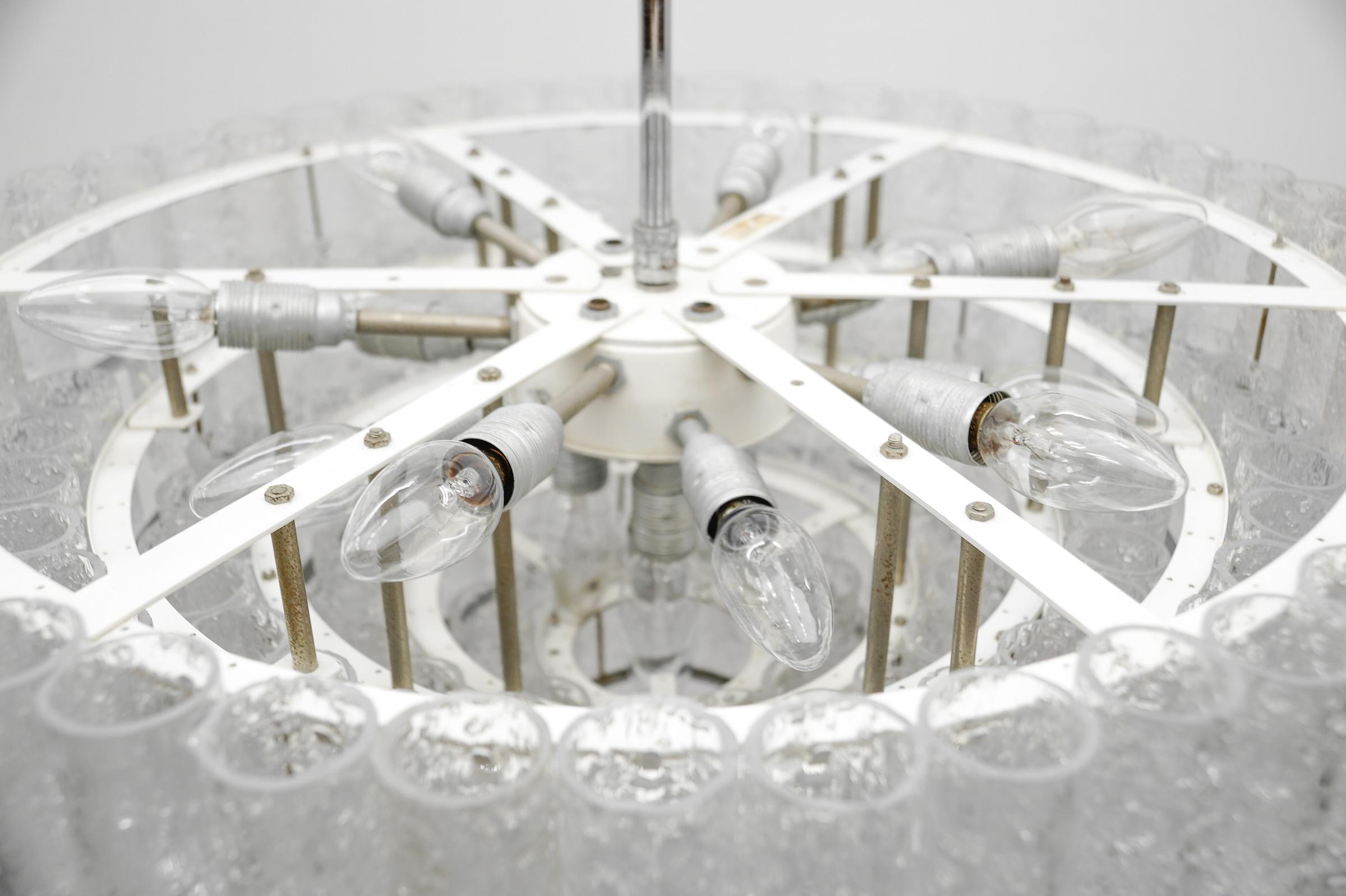 Magnifique lustre allemand à 5 étages en verre de glace par Doria Leuchten, années 1960 en vente 6