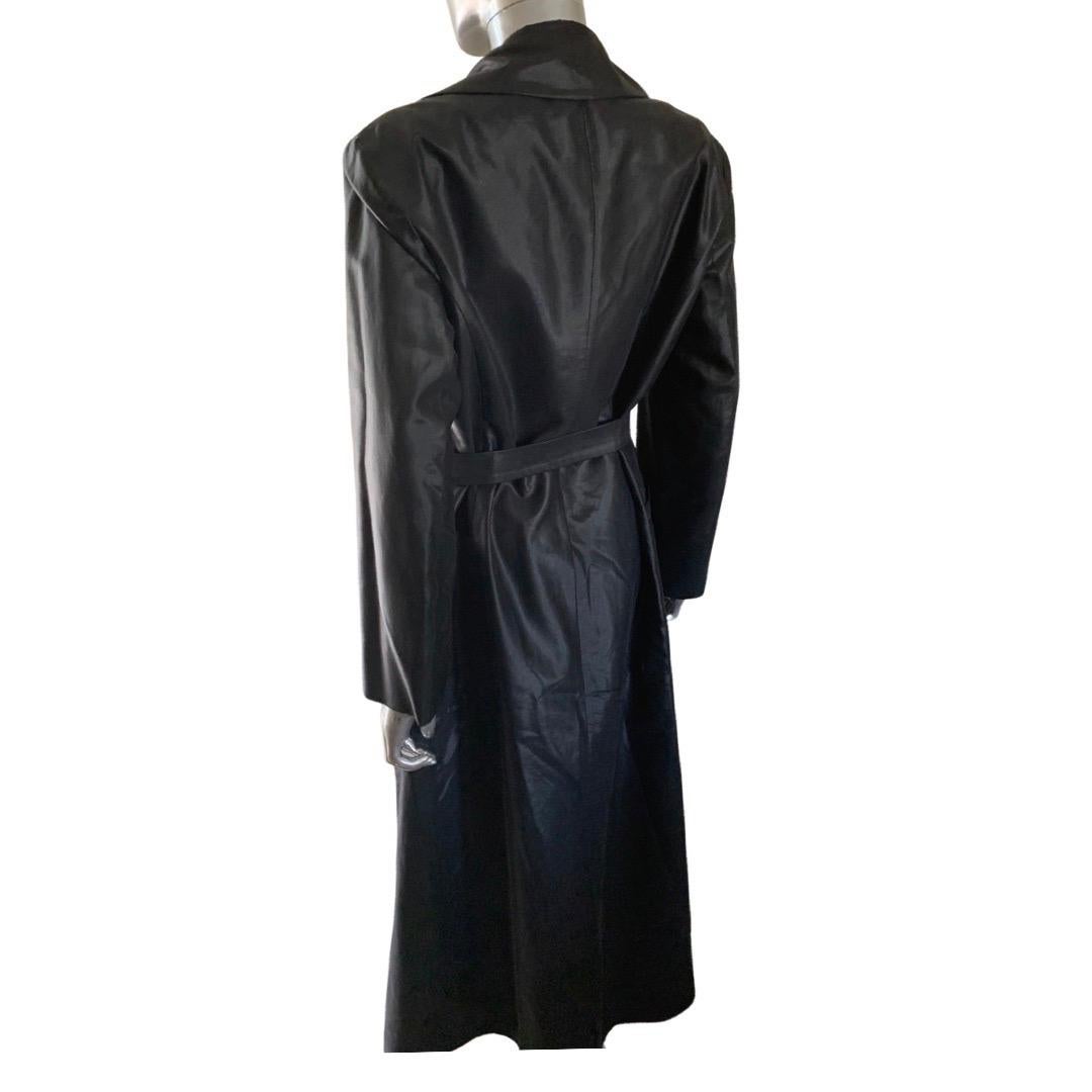 Extē Collection Italy Black Sexy Trench Coat Size 8 In Good Condition For Sale In Palm Springs, CA