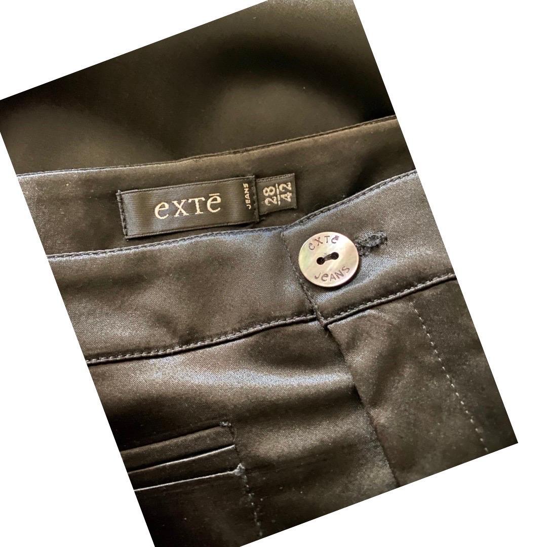 Extē Italy Black Satin Short Jean Style Skirt Size 6 For Sale 1