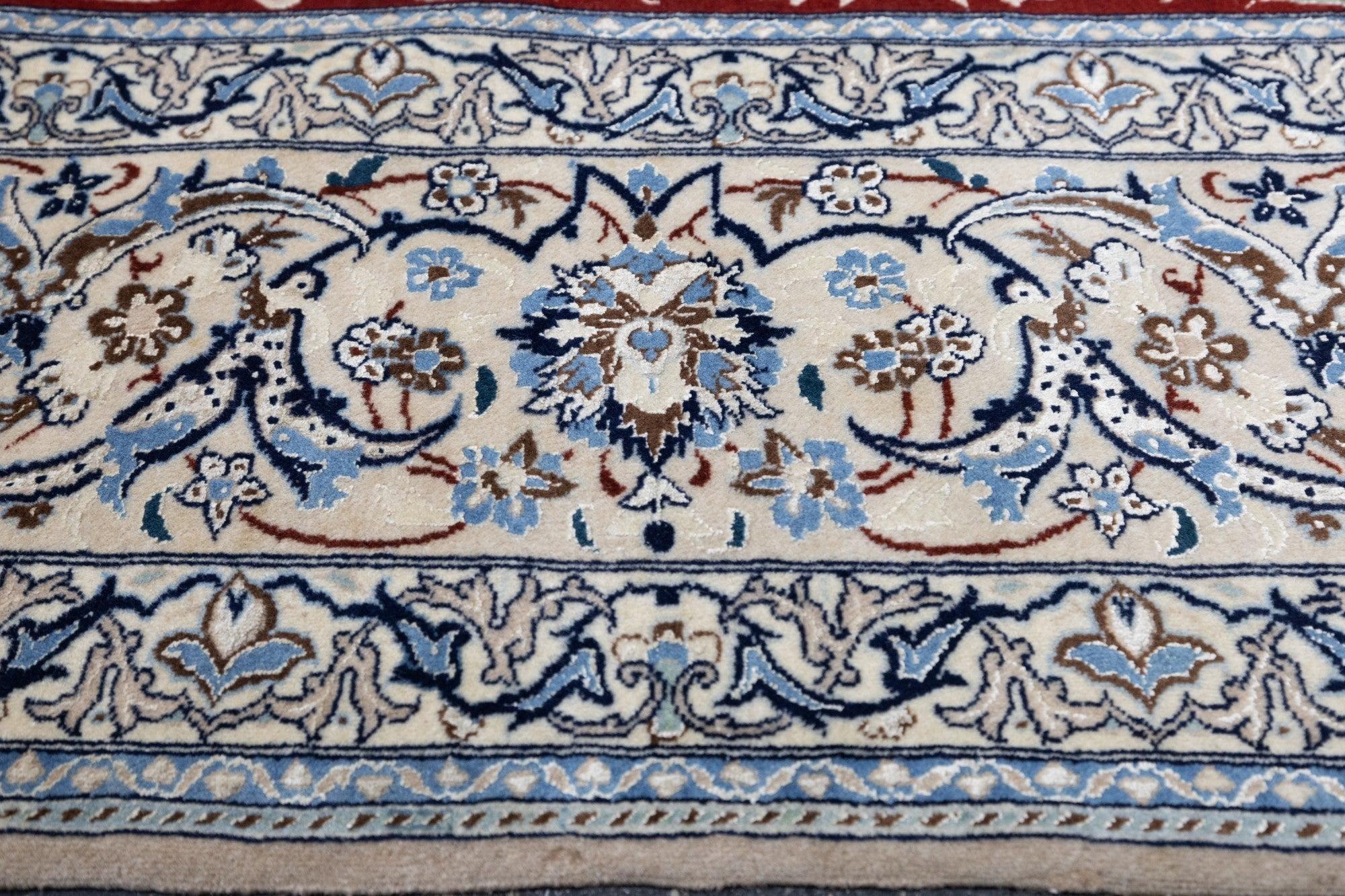 Tappeto Nain persiano d'epoca estremamente fine 6'1'' x 9'3'' in vendita 3