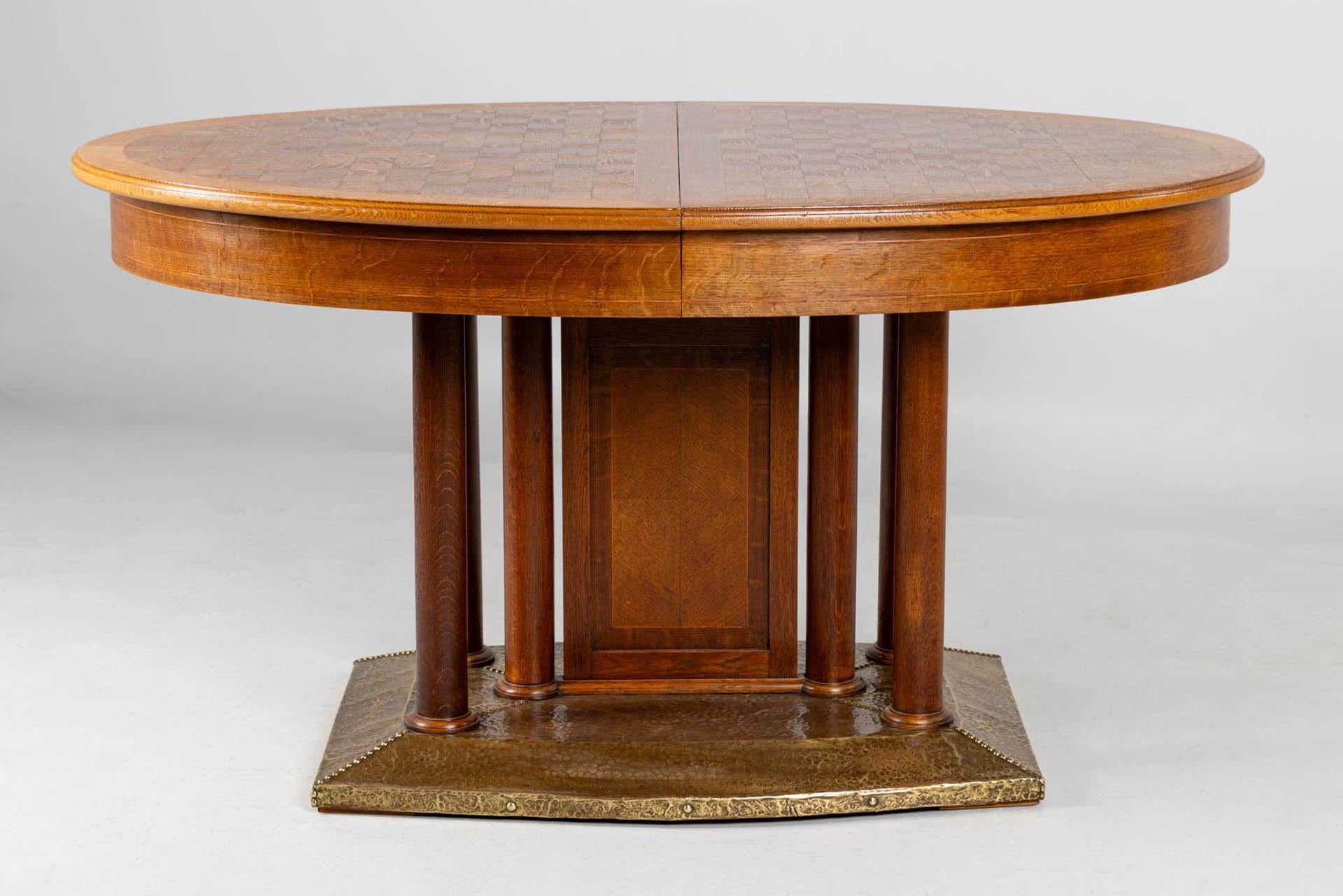 Mesa de comedor extensible Art Decó, atribuida a Jozef de Coene, Bélgica, años 30 Marquetería en venta