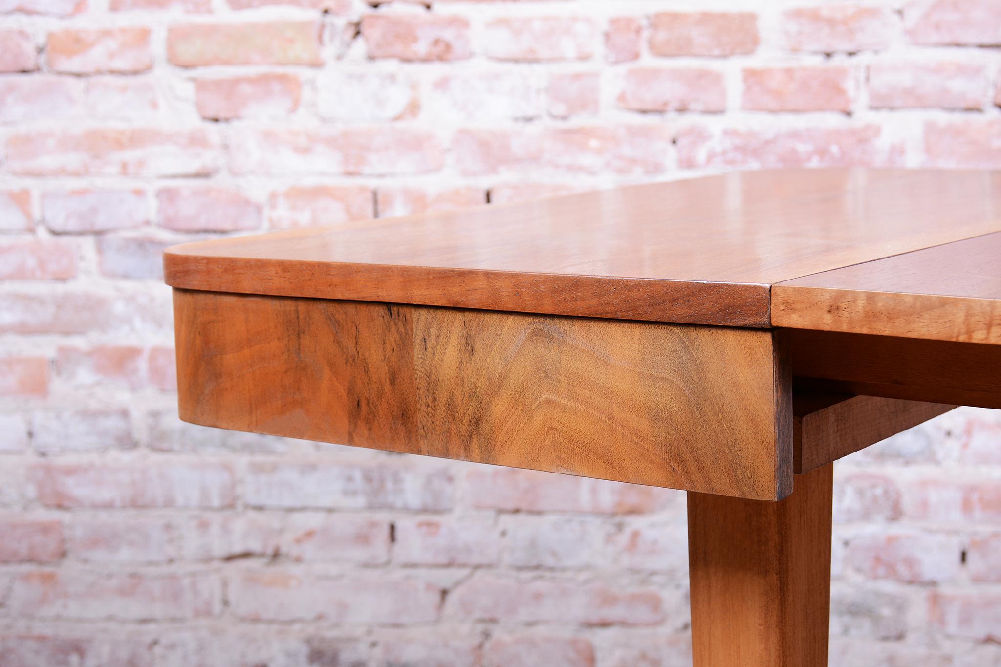 Table de salle à manger extensible Art déco, par Jindřich Halabala, UP Závody, République tchèque, années 1940 en vente 12
