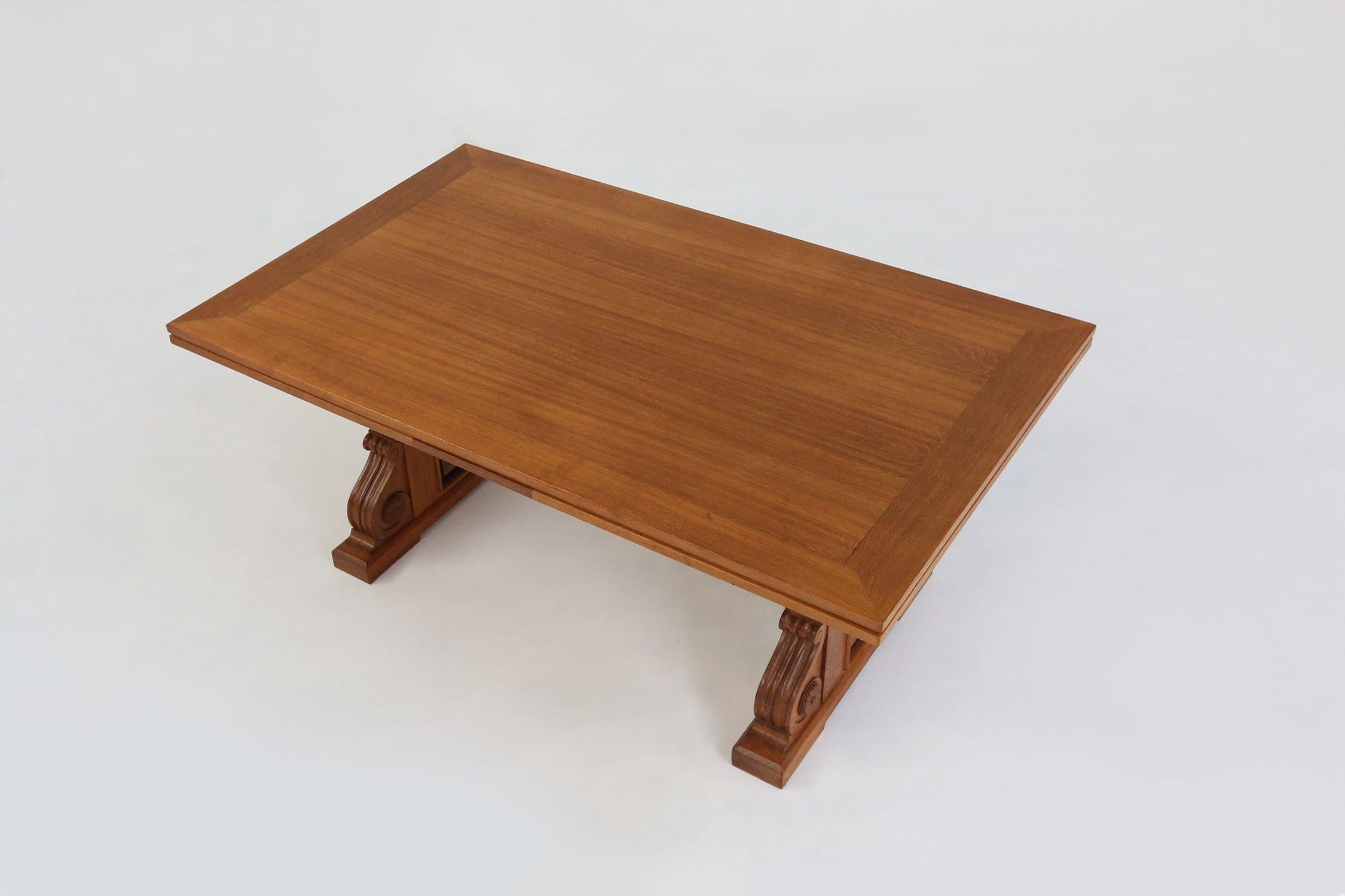 Belgian Extendable Art Deco Dining Table in full oak, 1940s For Sale